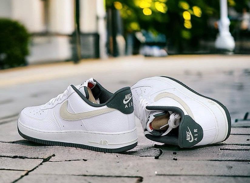 Кеди чоловічі Nike Air Force 1 07 LV8 Cob HF1939-100 45 (11 US) біліфото9