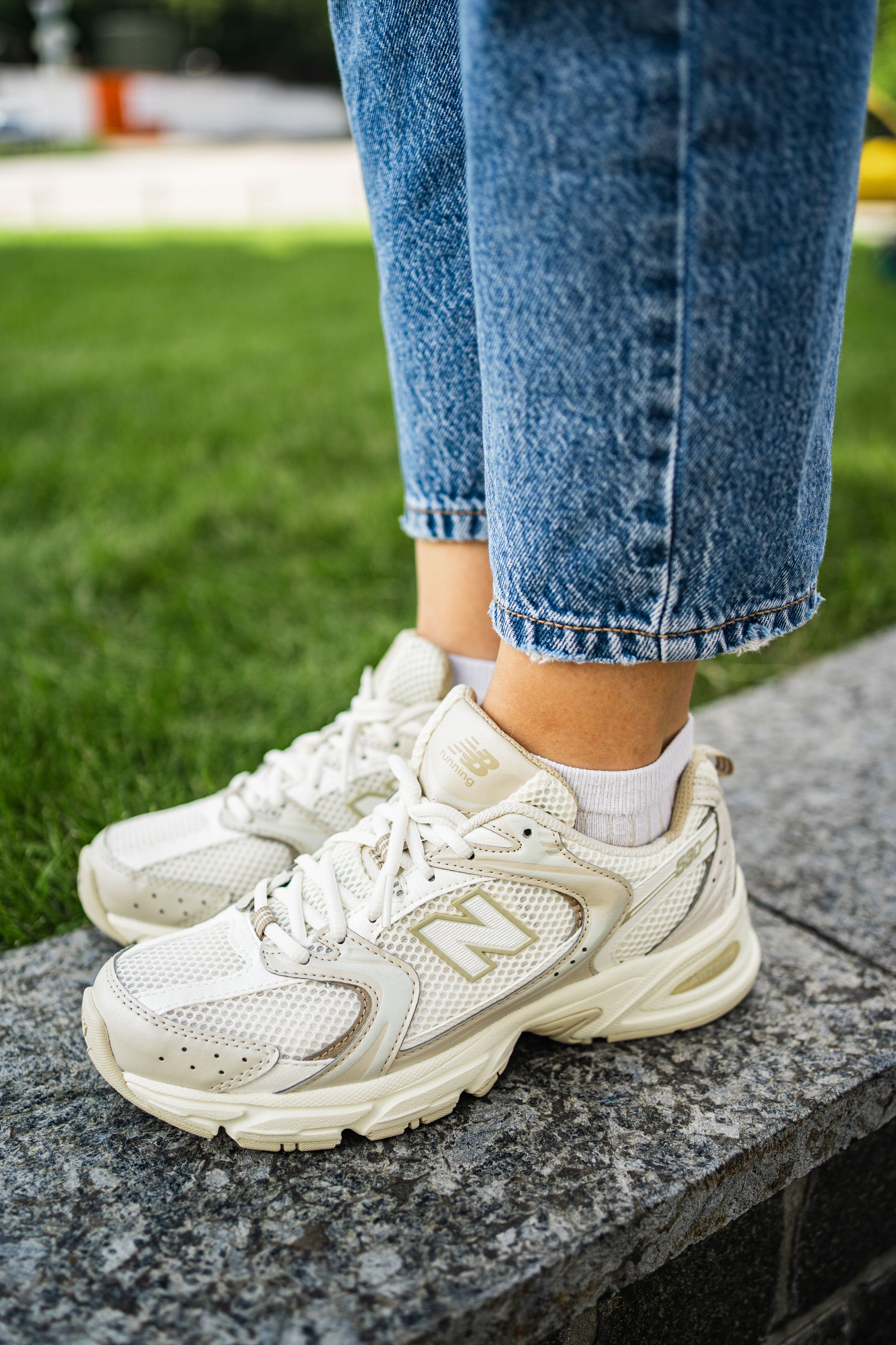 Кроссовки женские New Balance 530 MR530AA 38.5 (6 US) бежевые фото 9