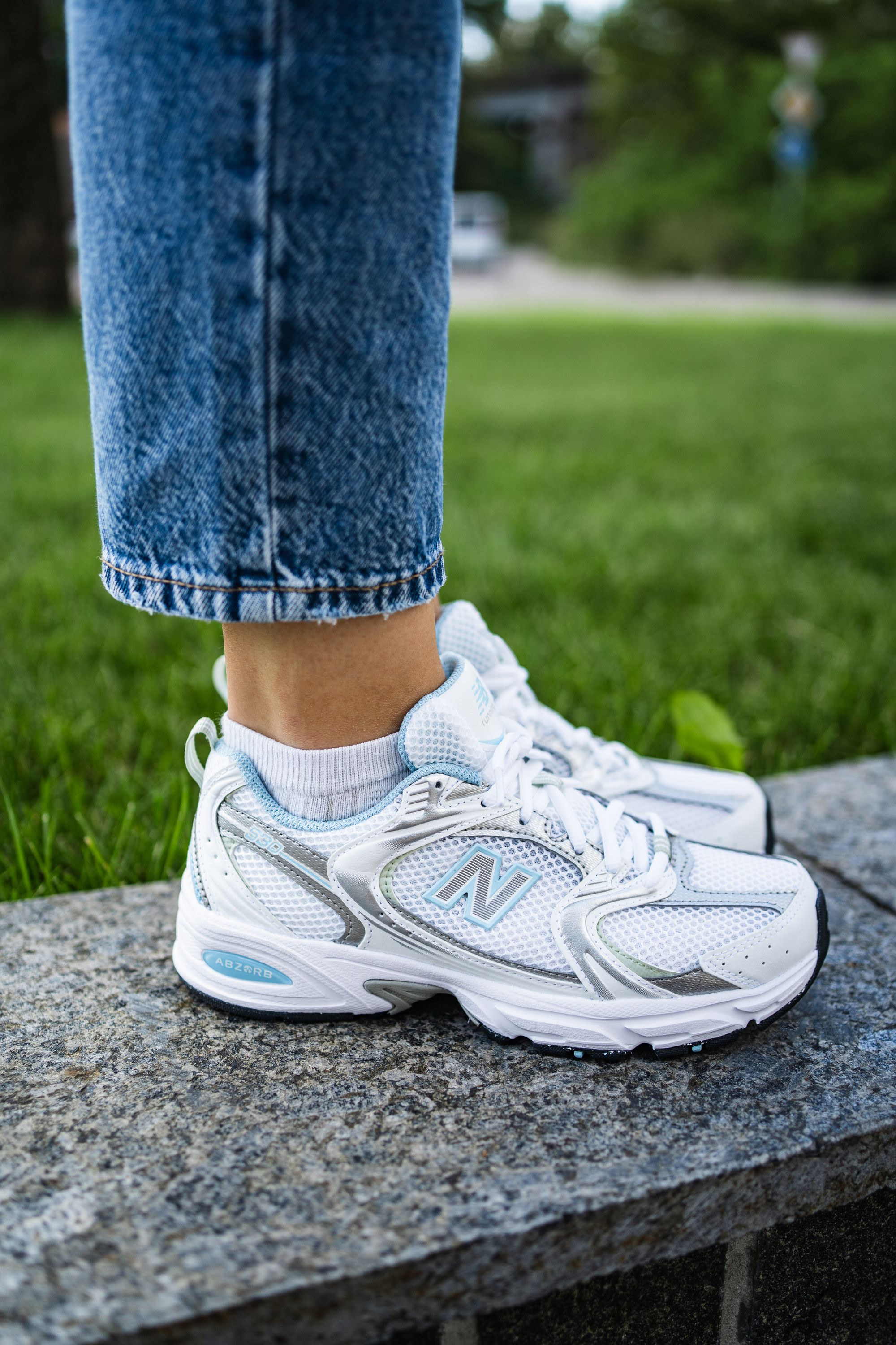 Кроссовки New Balance 530 MR530SGB 37 (4.5 US) белые фото 12