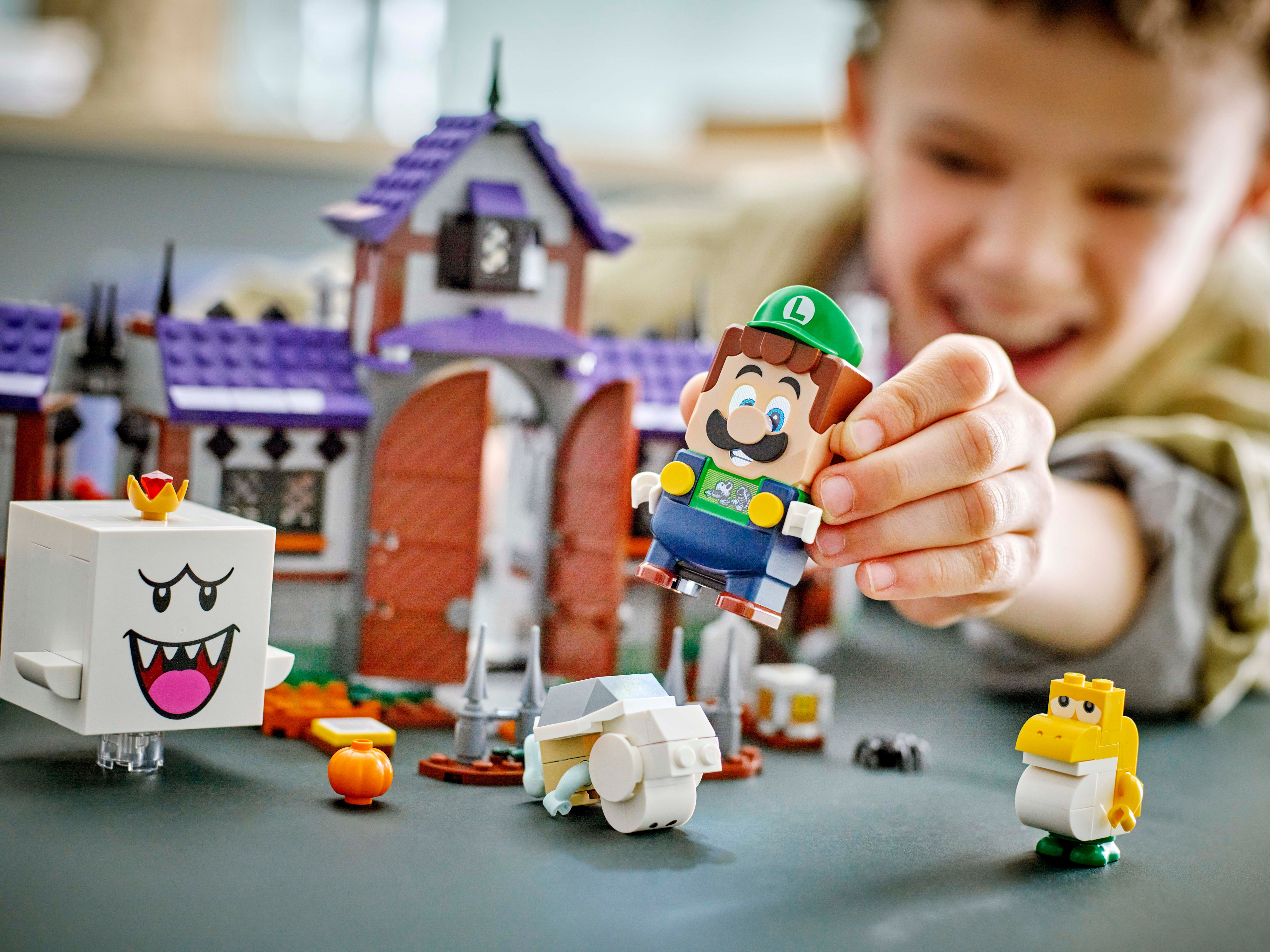 Конструктор LEGO 71436 Усадьба с привидениями Бу-короляфото20