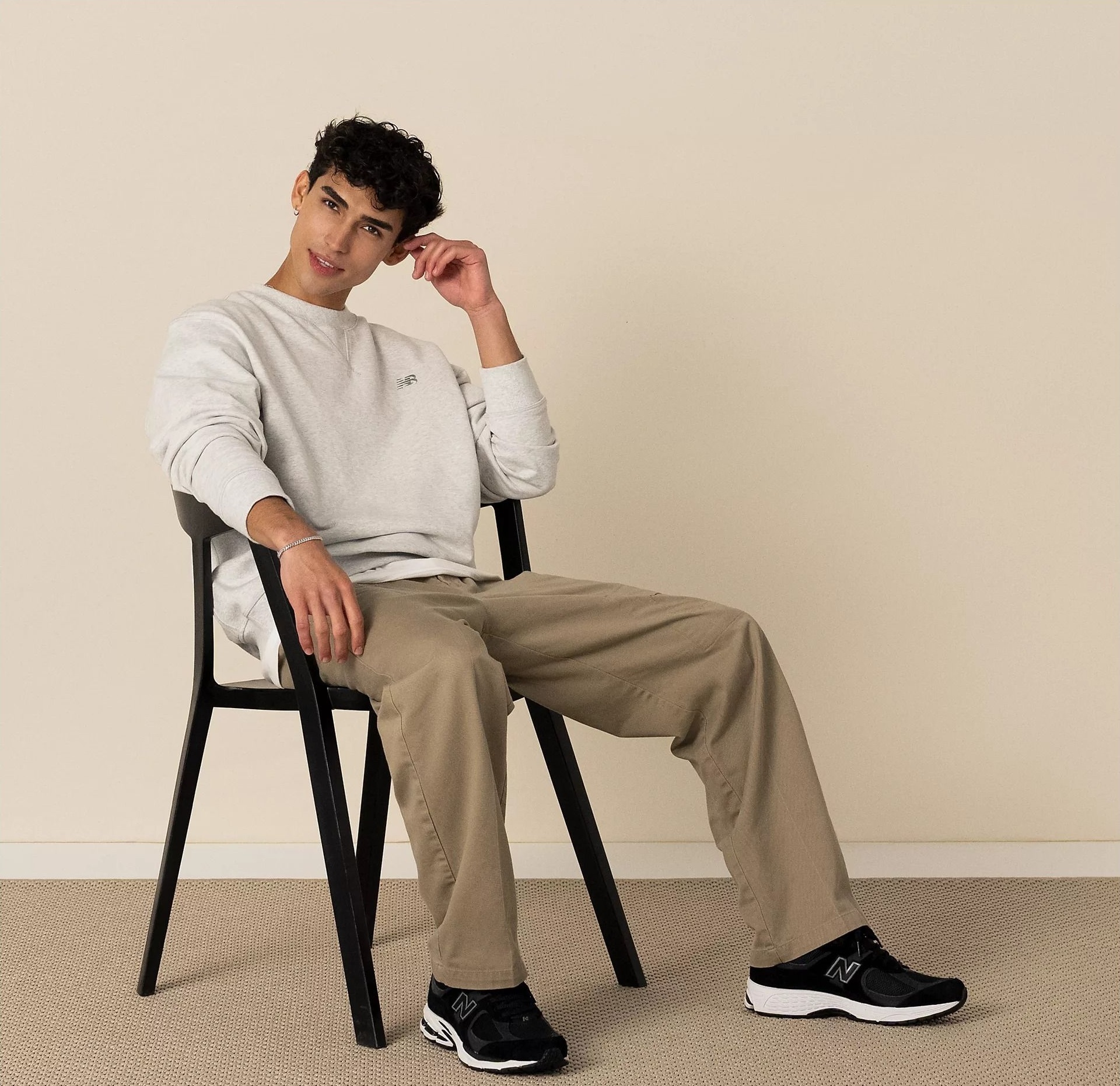 Кроссовки мужские New Balancе 2002R M2002RBK 44 (10 US) черные фото 