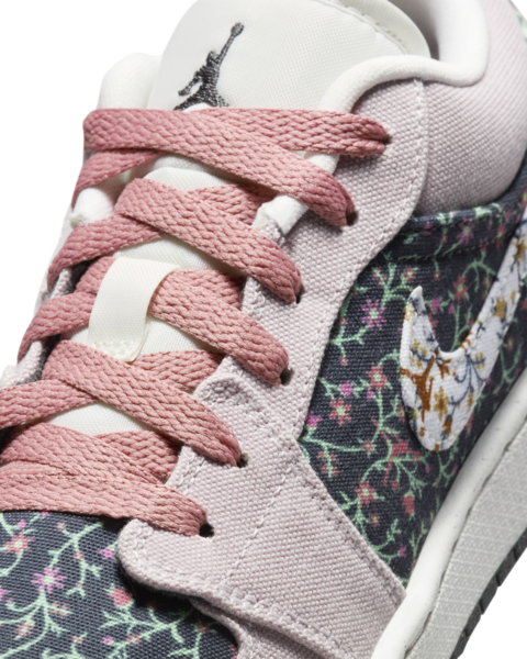 NIKE公式】エア ジョーダン 1 LOW SE ジュニアシューズ.オンラインストア (通販サイト)