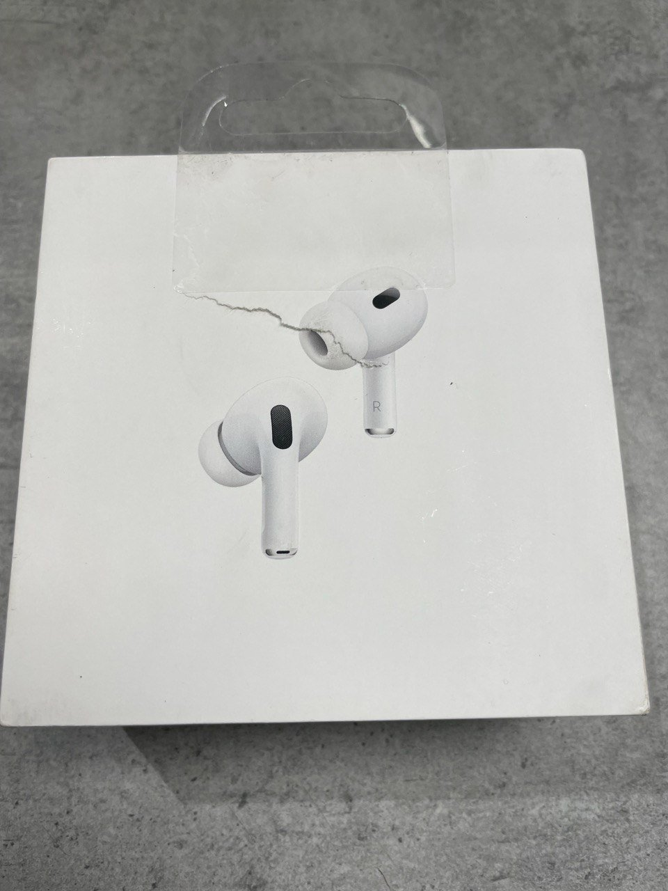 Навушники Apple AirPods Pro 2nd generation, MagSafe Case (USB-C), (MTJV3TY/A)фото2