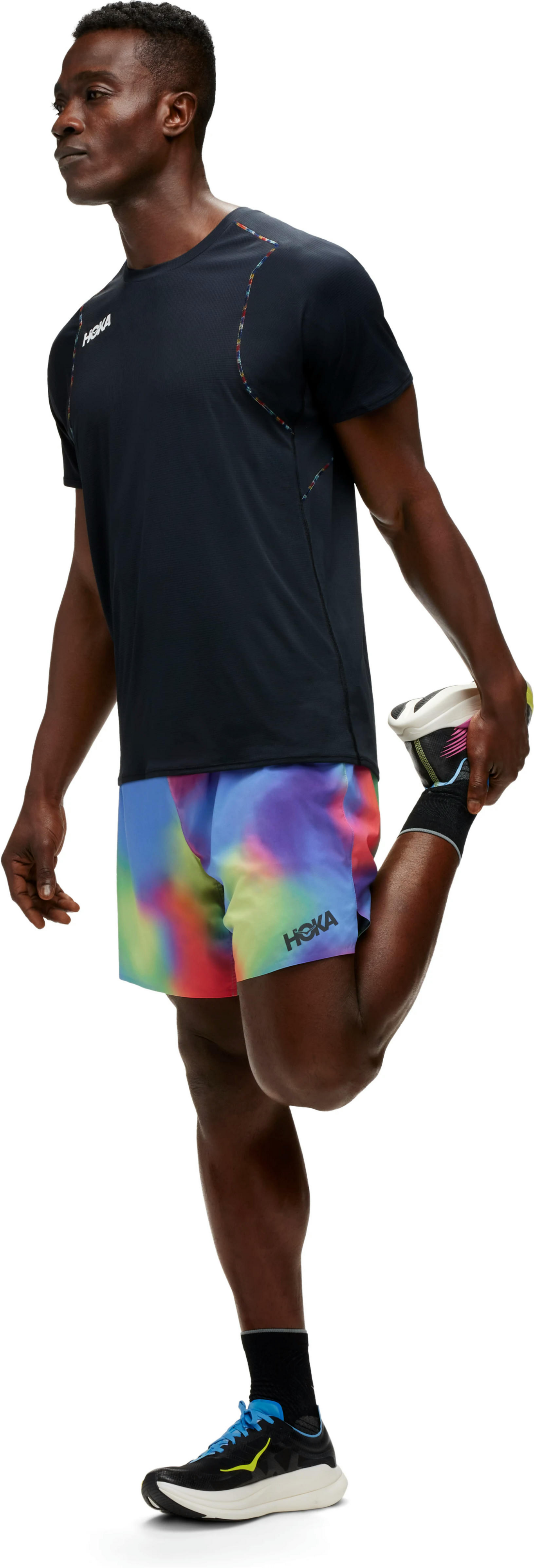 Футболка для бега HOKA ( 1123725 ) GLIDE SHORT SLEEVE 2024 Black / Multi S черный фото 3