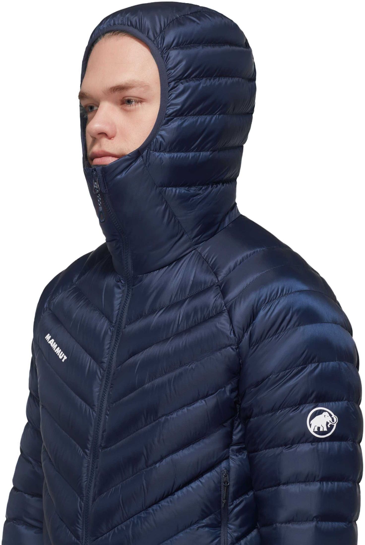 Пуховая куртка Mammut ( 1013-02960 ) Broad Peak IN Hooded Jacket 2024 Marine-Black L синий фото 4