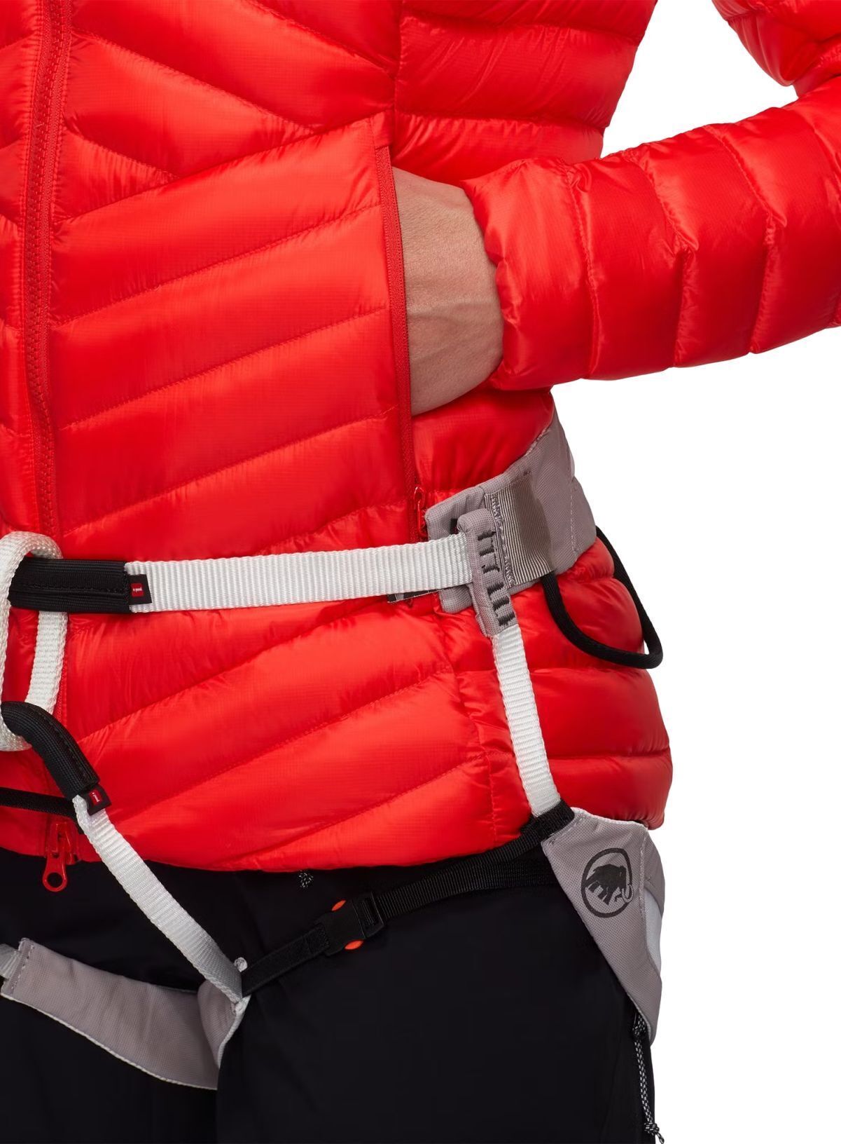 Пуховая куртка Mammut ( 1013-01791 ) Albula IN Hooded Jacket 2024 Blood Red L красный фото 5