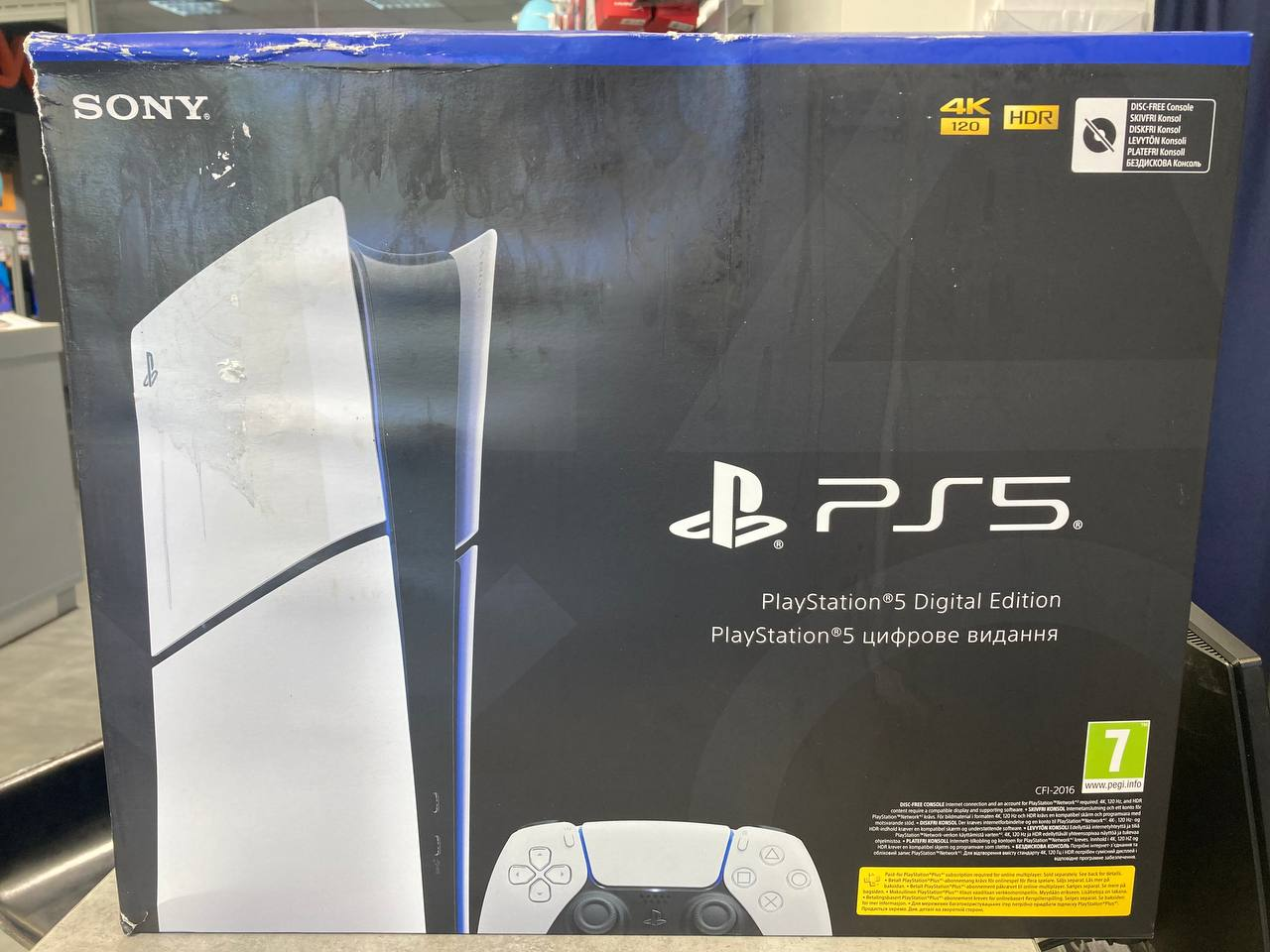 Ігрова консоль PlayStation 5 Slim Digital Edition (CFI-2016)фото3