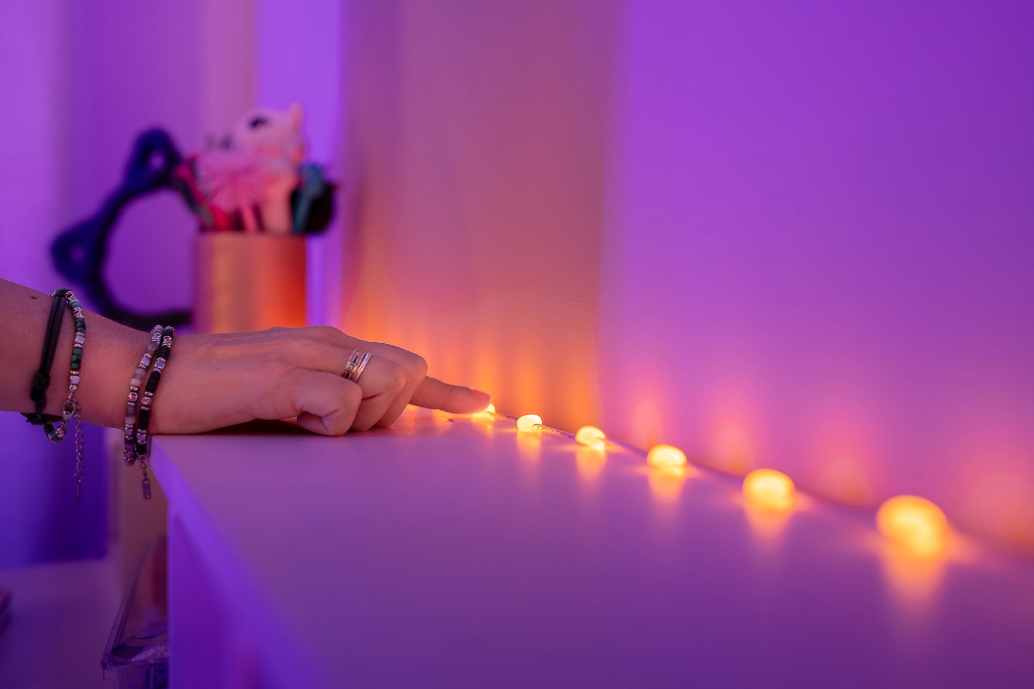 Smart LED Гірлянда Twinkly Strings USB 100 Heart-shaped RGB LEDs, Clear Wire, USB-C (TWKH100RGB-T)фото12