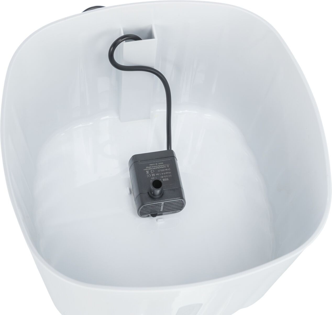 Поїлка-фонтан для котів Trixie Flower пластикова 18.5*13*18.5 см 2 лфото7