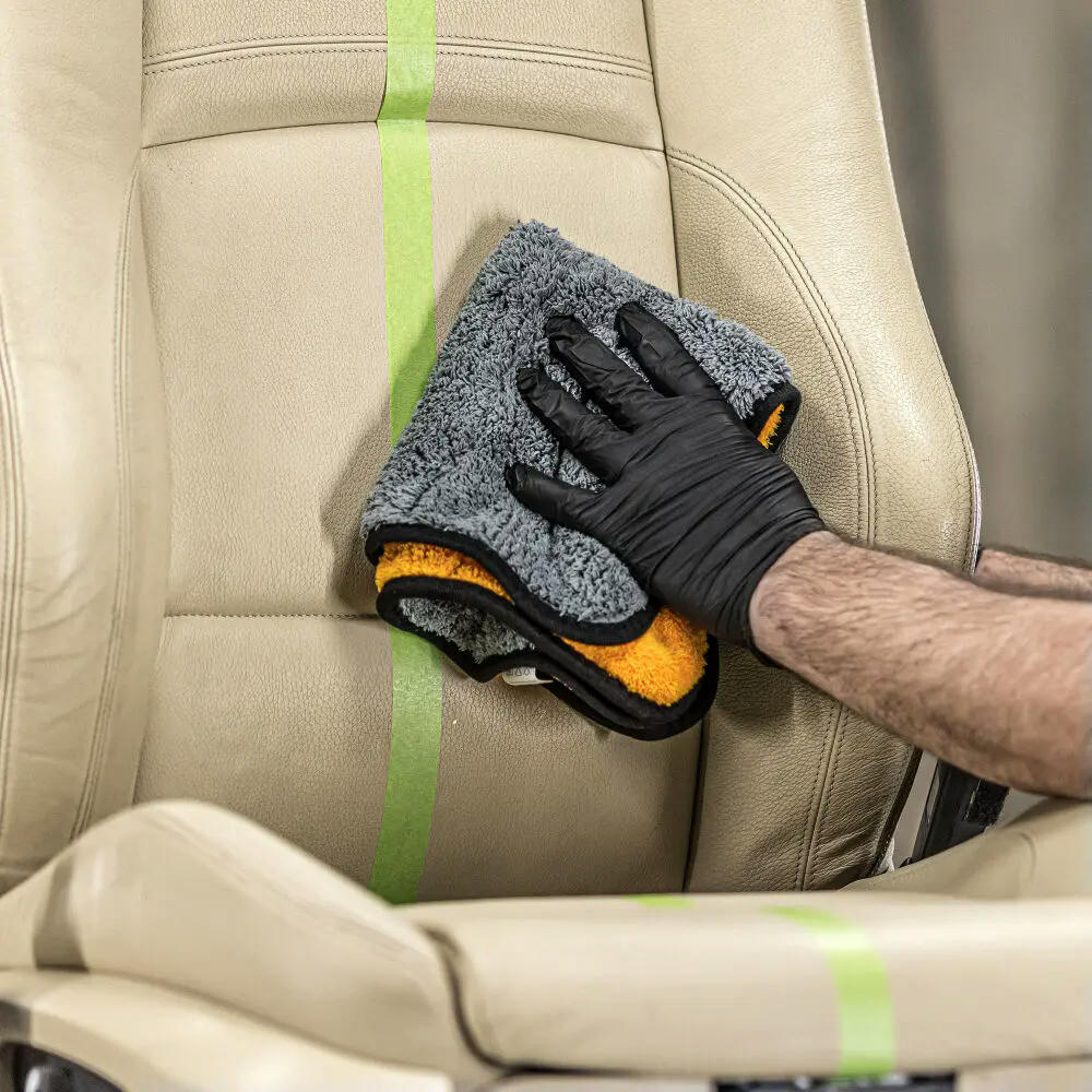 Засіб для чищення шкіри Moje Auto 3 в 1 250 мл 19-582фото