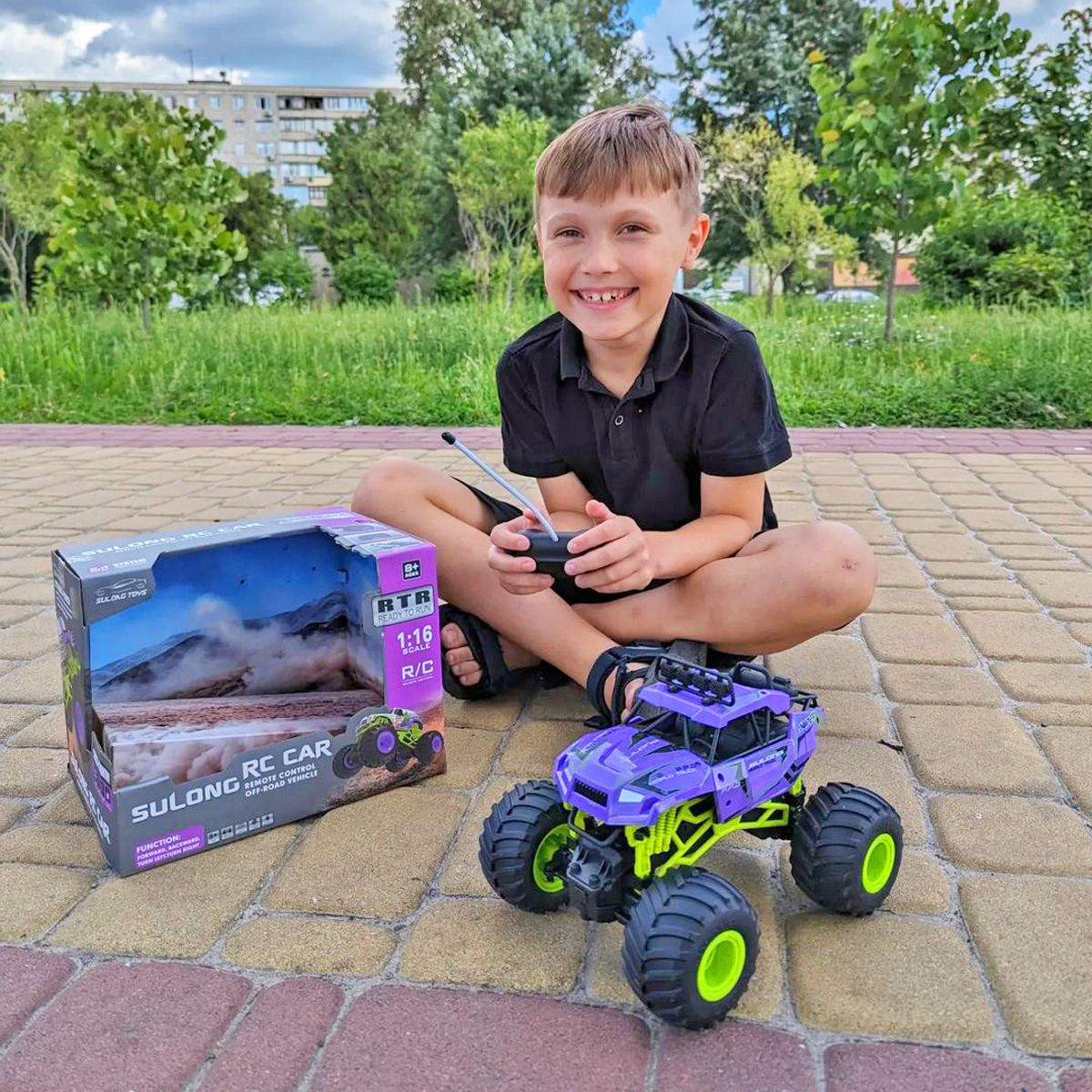 Автомобіль Bigfoot Off-Road на р/у Violet (1:16, 27 МГц (Mhz))фото