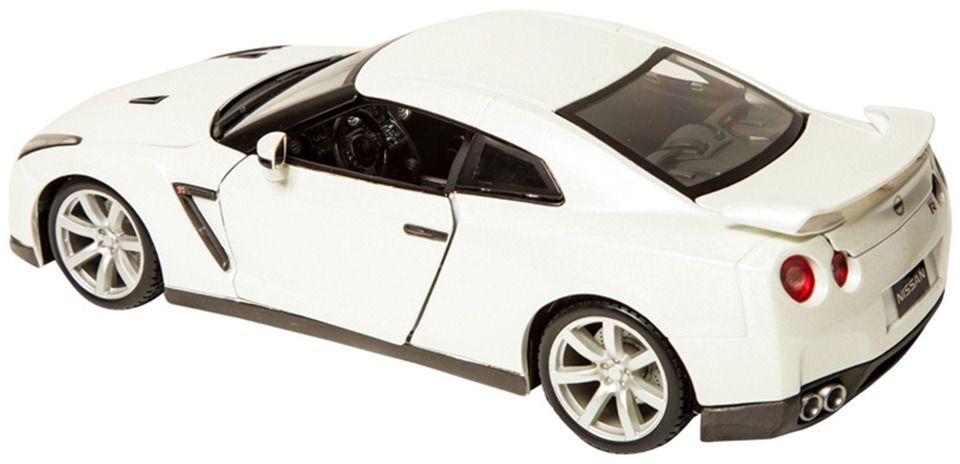 Автомодель Bburago Nissan GT-R (1:24), (18-21082) фото 4