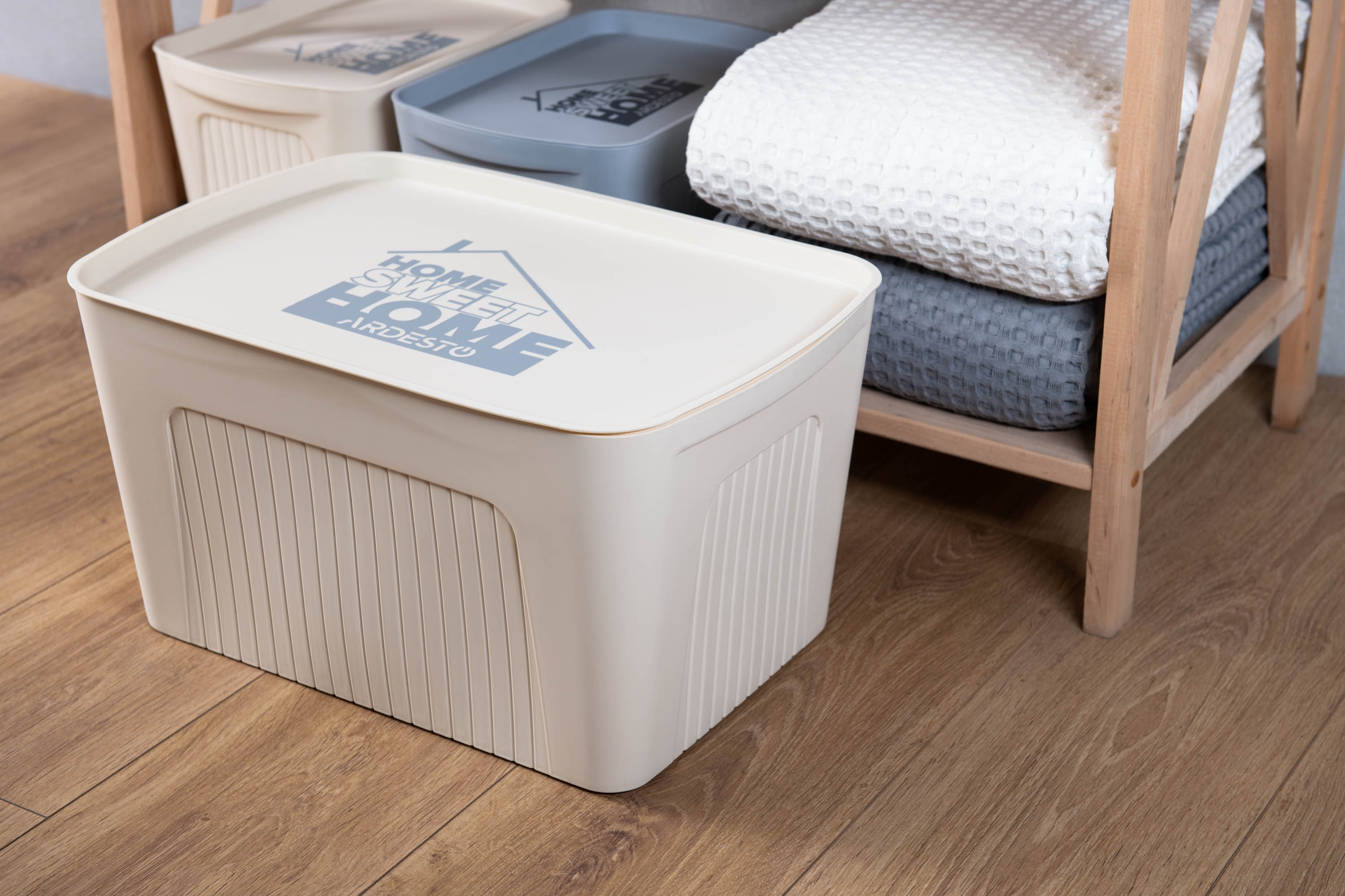 Кошик для зберігання ARDESTO 32х21.5х14см з кришкою 6л бежевий (ARHC2506B)фото