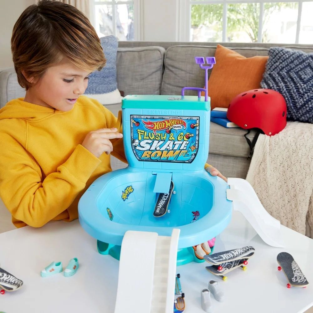 Скейтборд-парк «Смывайся» Hot Wheels (HXL16) фото 10