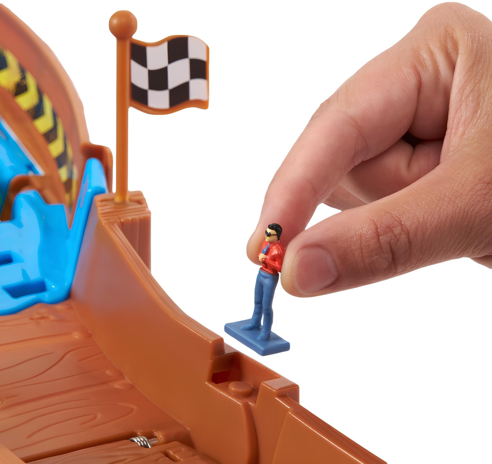 Игровой набор «Гонки титанов» серии «Monster Trucks» Hot Wheels (HGV12) фото 6