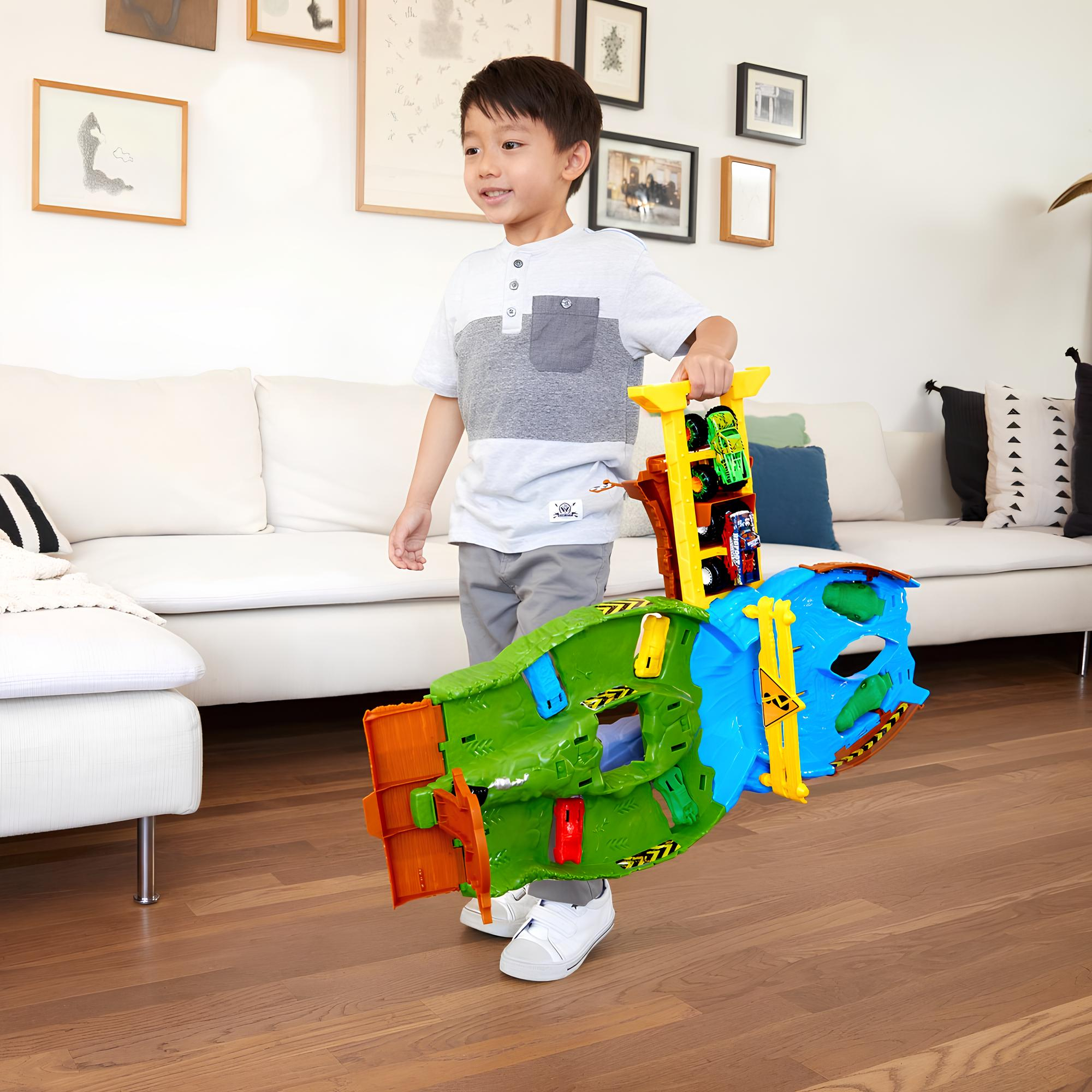 Игровой набор «Гонки титанов» серии «Monster Trucks» Hot Wheels (HGV12) фото 11