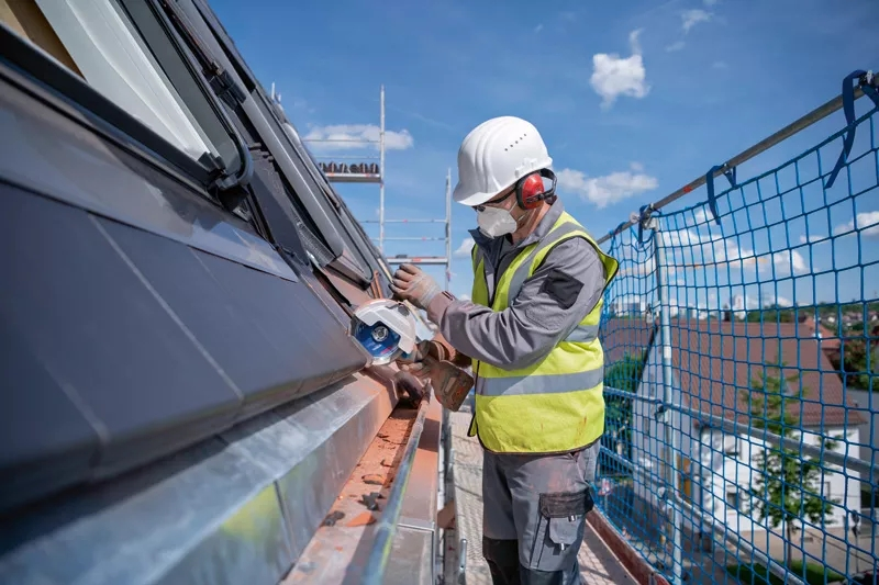 Шлифмашина угловая аккумуляторная Bosch GWS 18V-180 P Professional без АКБ и ЗУ (0.601.9H6.L01) фото 