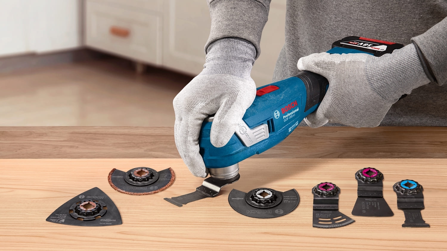 Многофункциональный инструмент Bosch GOP 185-LI Professional 18.0V без АКБ и ЗУ (0.601.8G2.020) фото 