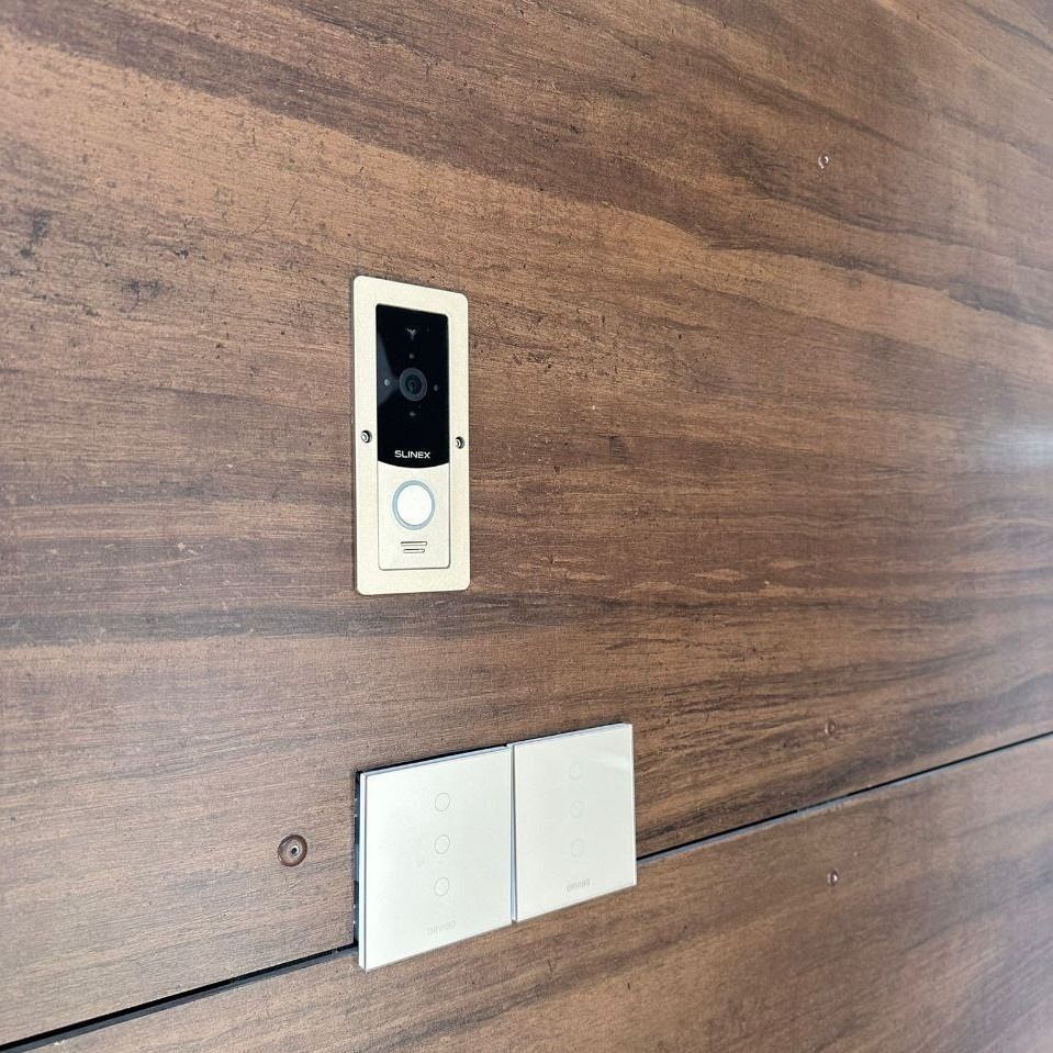 Панель вызова Slinex ML-20HD золото/черный фото 8