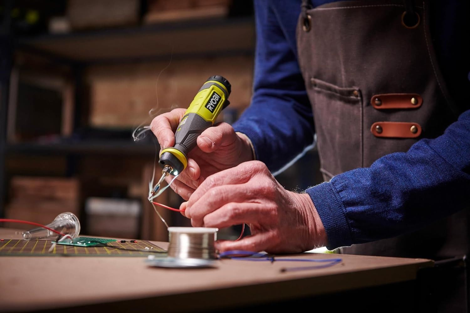 Паяльник акумуляторний Ryobi USB Lithium RSI4-120G 4В 2А·год 460°С (5133006146)фото