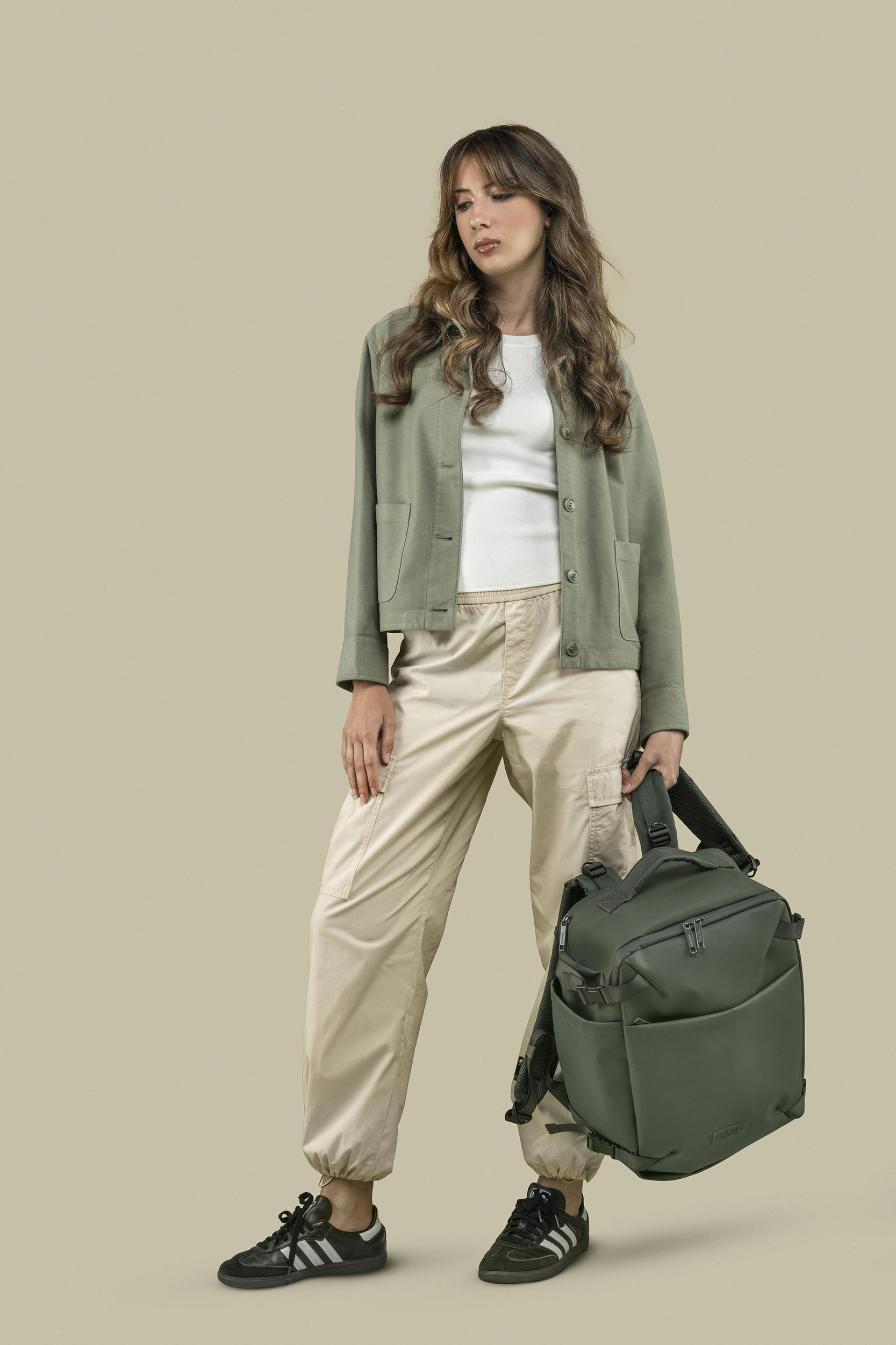 Рюкзак дорожный Tucano Tugo M Dry Cabin Luggage 15.6", зелёный фото 12