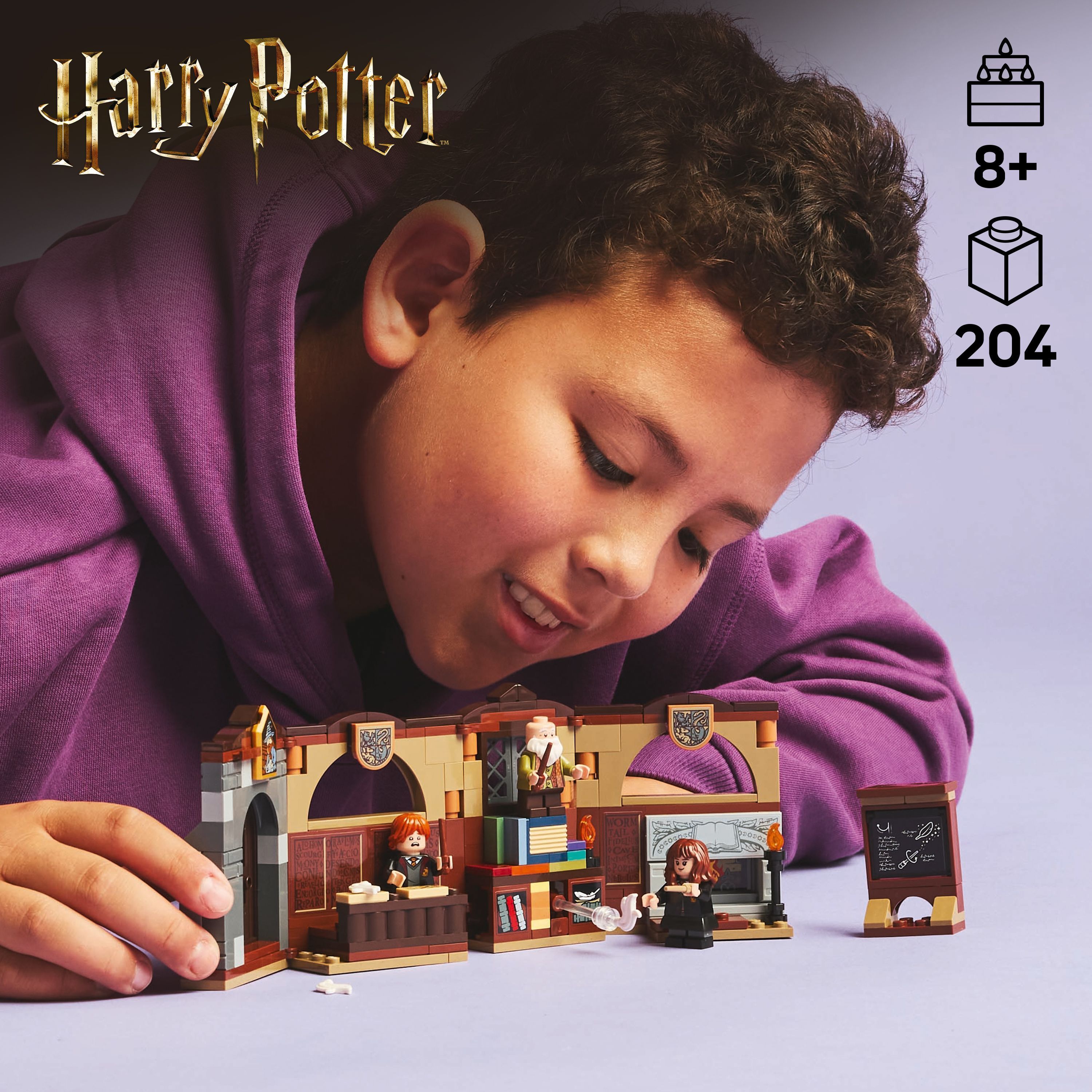 LEGO 76442 Harry Potter Замок Хогвартс: урок заклинания фото 4