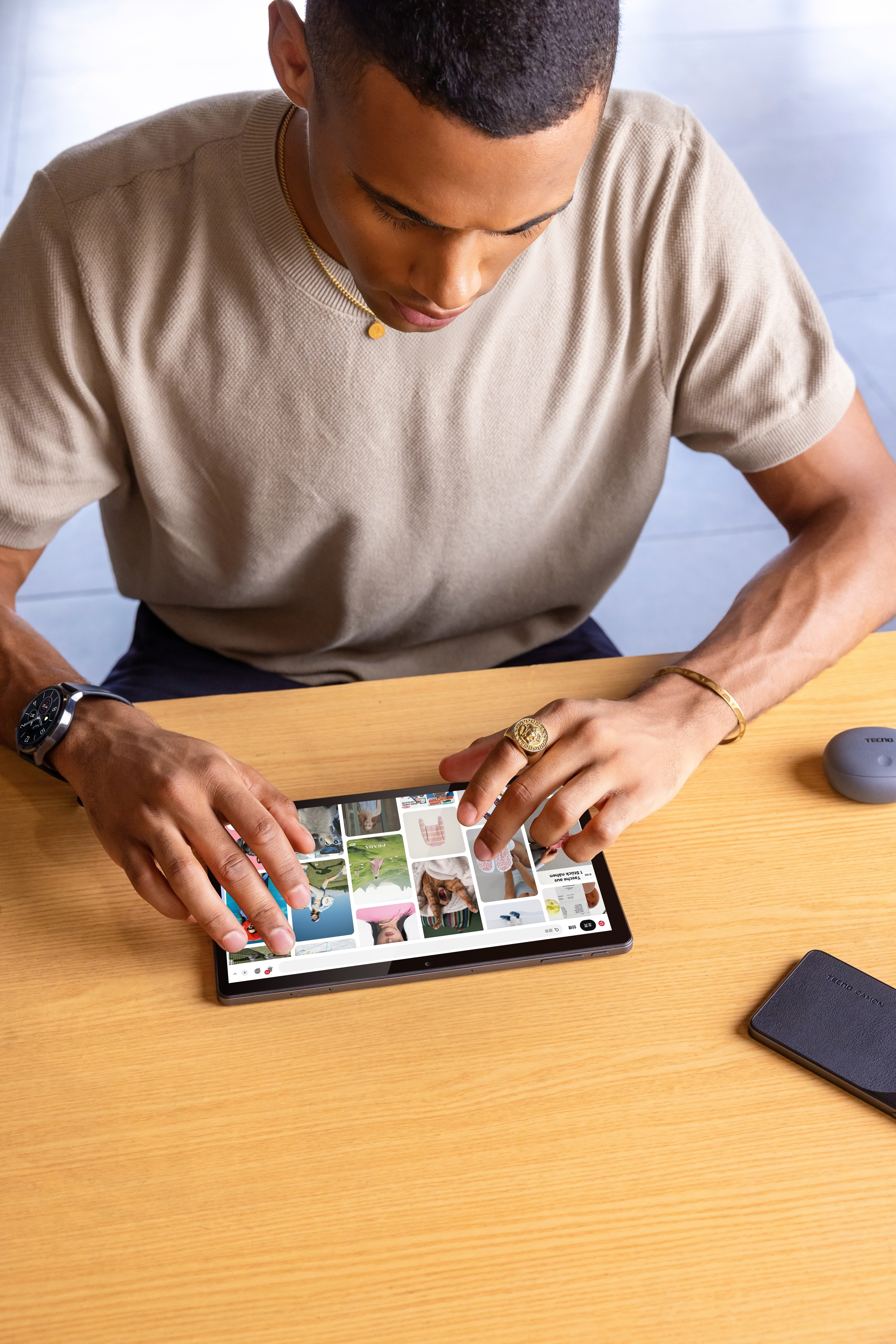 Планшет Tecno Megapad 10 (T1001) LTE 10.1" 4/256Gb Space Grey (4894947045523) фото 