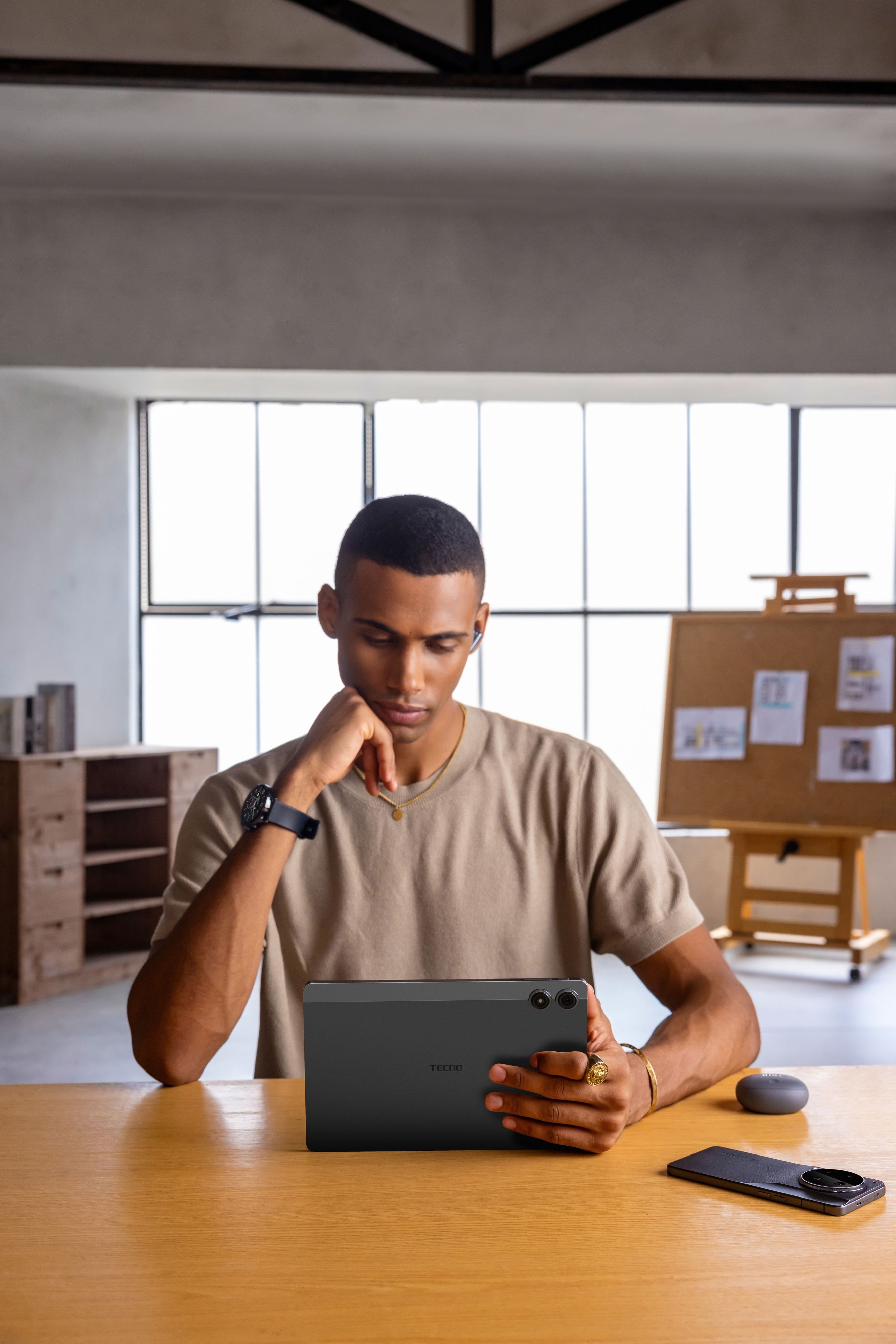 Планшет Tecno Megapad 10 (T1001) LTE 10.1" 4/256Gb Space Grey (4894947045523) фото 