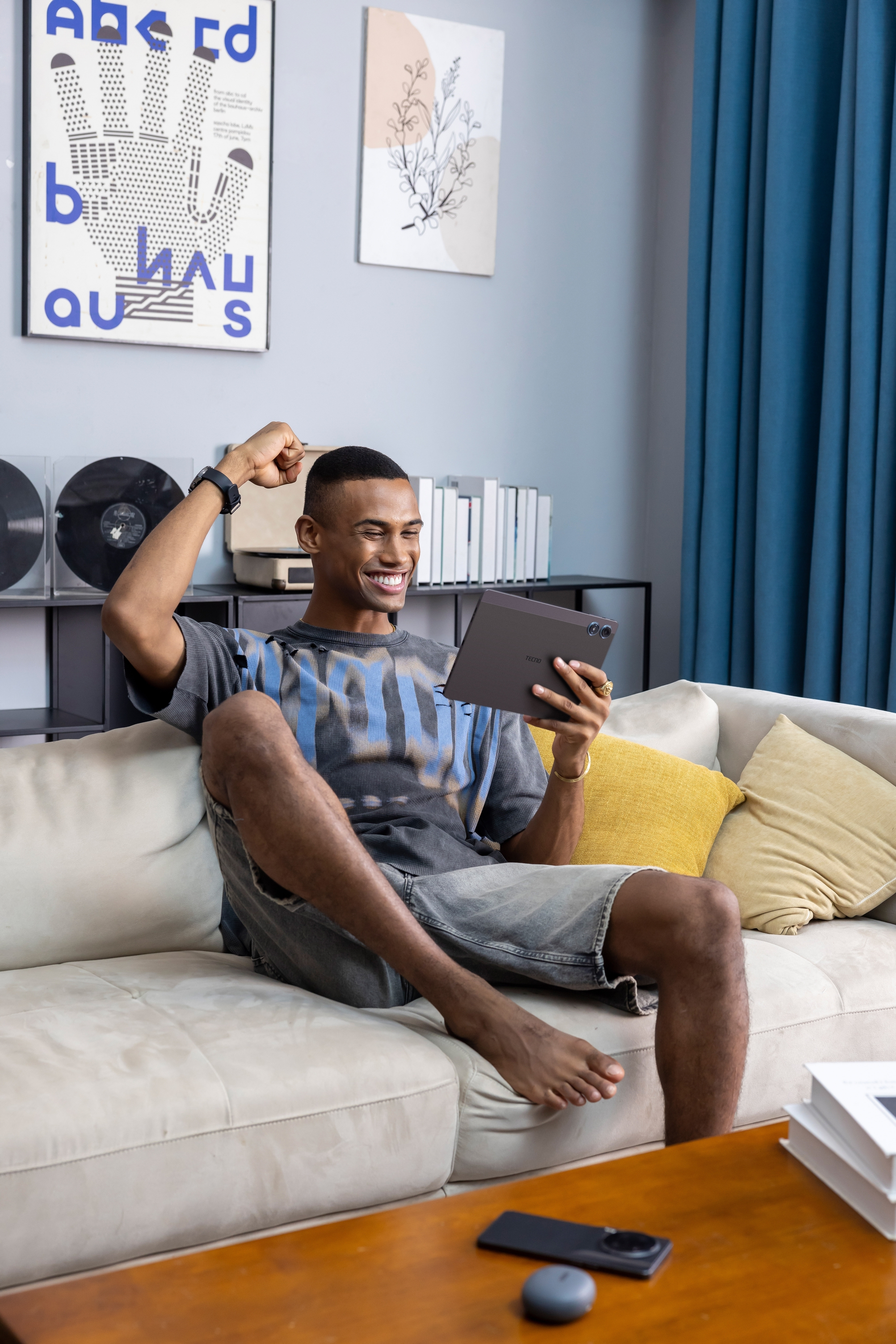 Планшет Tecno Megapad 10 (T1001) LTE 10.1" 4/256Gb Space Grey (4894947045523) фото 