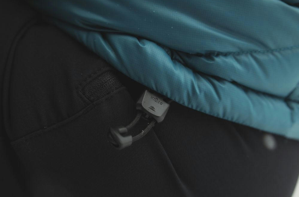 Пуховик женский Turbat Petros Lite Wmn S бирюзовый фото 