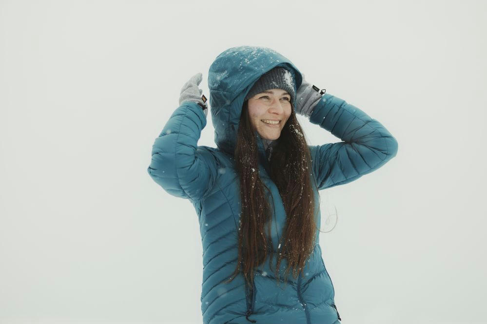 Пуховик женский Turbat Petros Lite Wmn S бирюзовый фото 