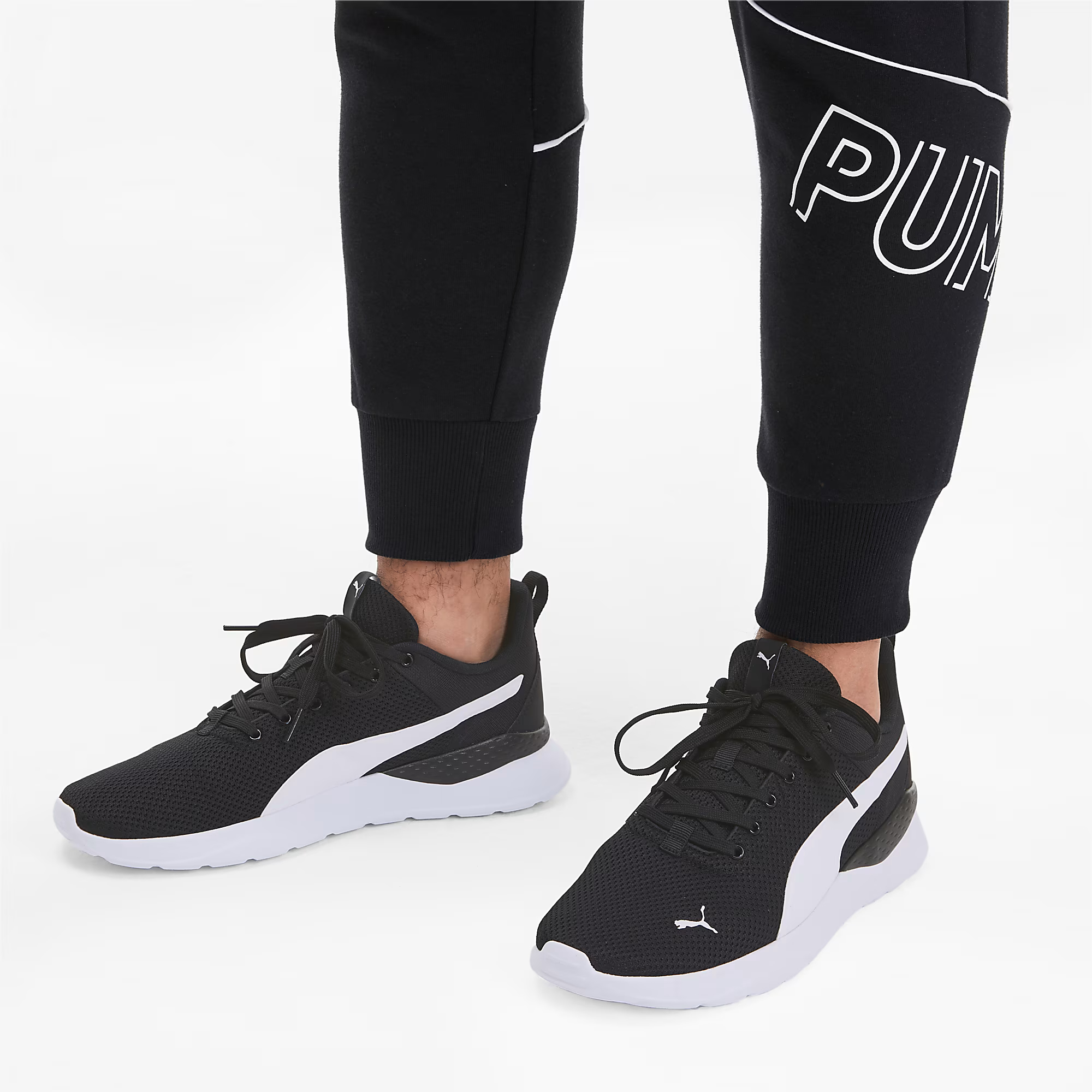 Кроссовки Puma Anzarun Lite 371128-02 36 (3.5 UK) черно-белые фото 7