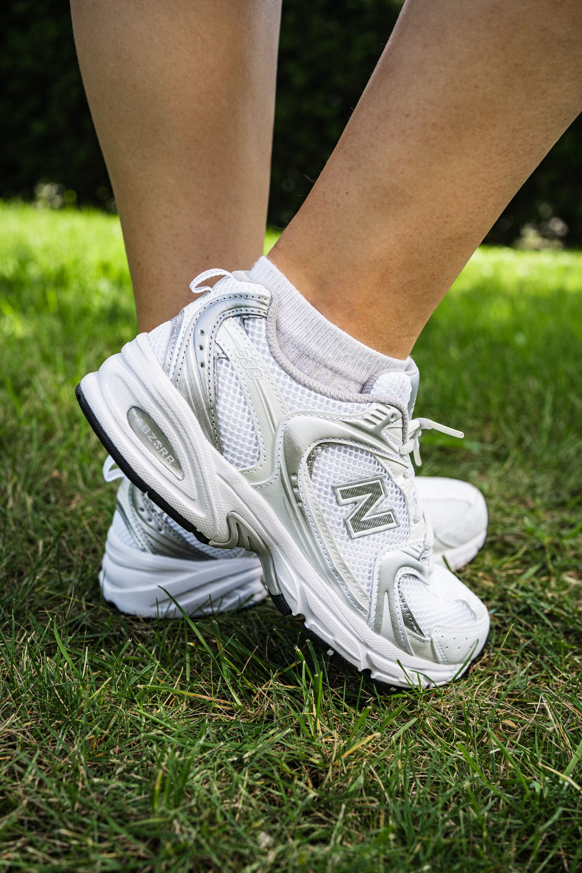 Кросівки New Balance 530 MR530EMA 38.5 (6 US) біло-сіріфото