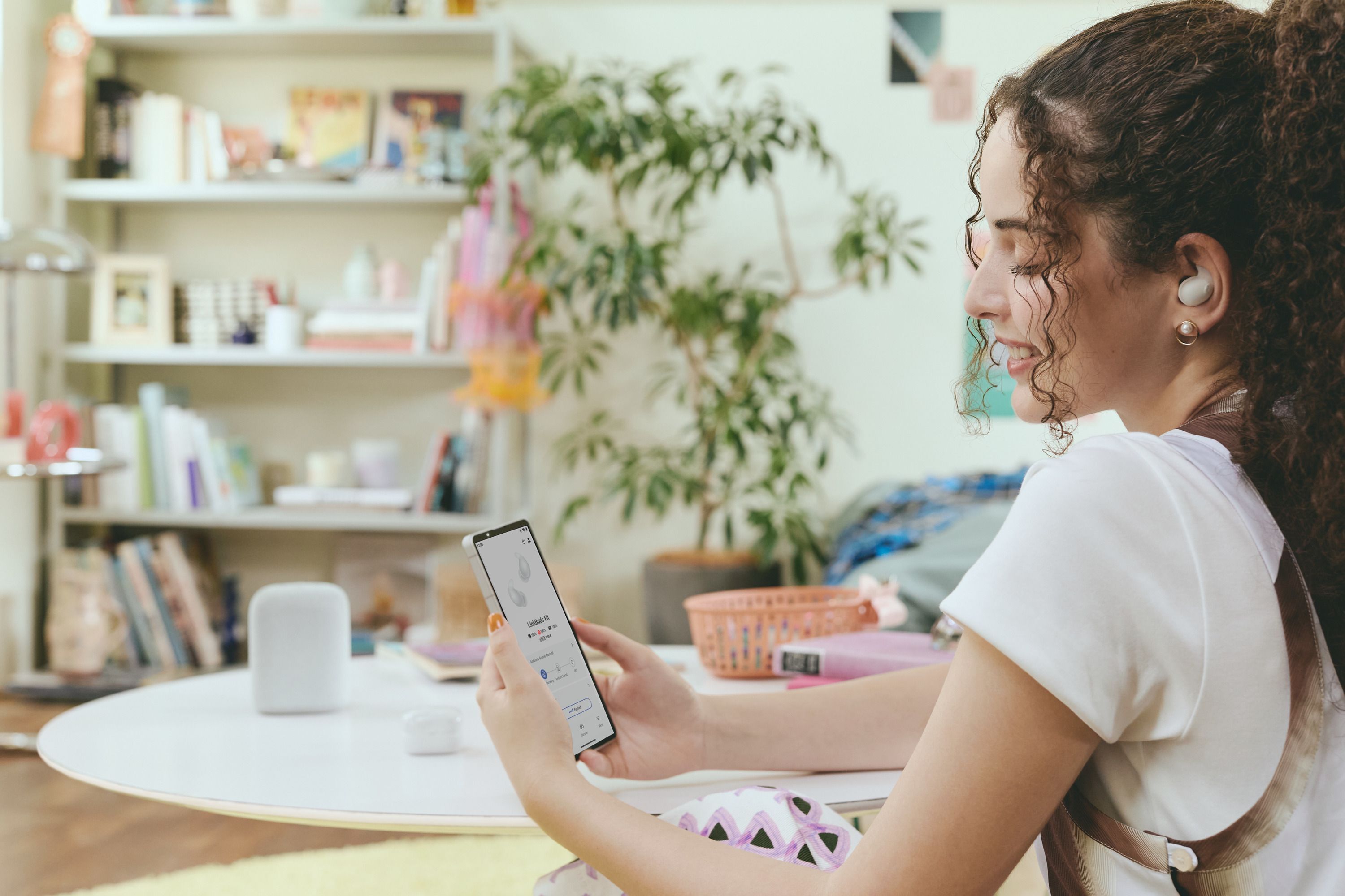 Наушники Sony LinkBuds Fit WFLS910NW White (WFLS910NW.CE7) фото 18