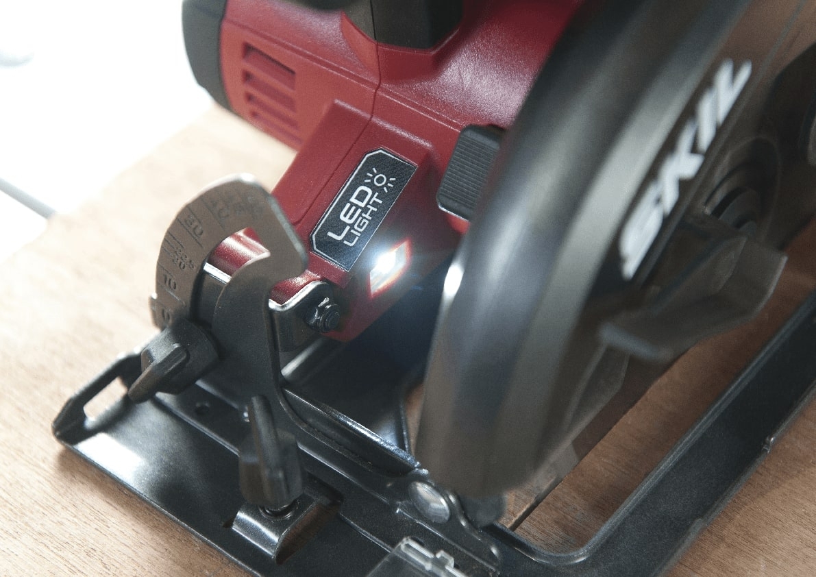 Пила дискова акумуляторна SKIL 3520 CA 20В 165х16мм 2.5кг без АКБ та ЗП (SW1E3520CA)фото