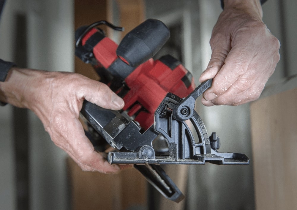 Пила дискова акумуляторна SKIL 3571 CA XP (SW1E3571CA+BC1E3110AA)фото