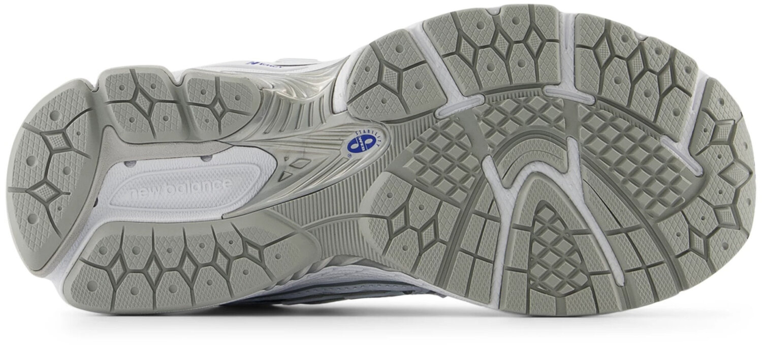 Кроссовки подростковые New Balance 1906 GC1906CA 35.5 (3,5 US) белые фото