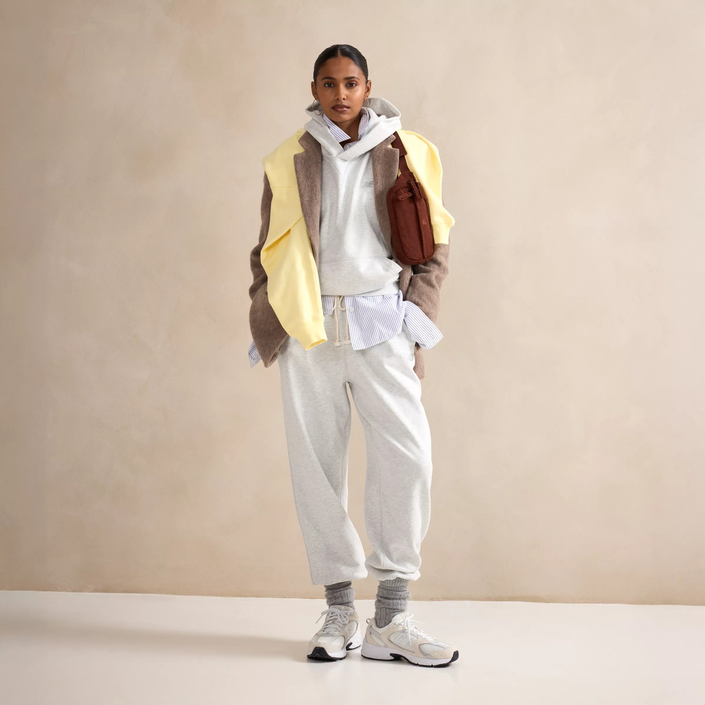 Кроссовки New Balance 530 MR530CE 35.5 (5 US) белые фото 