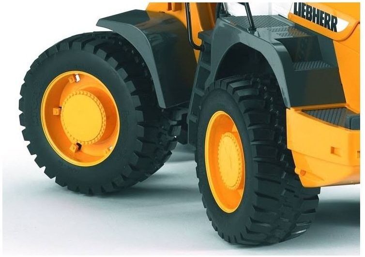 Игрушка Bruder - дорожный погрузчик Liebherr L574, М1:16 (2430) фото 5