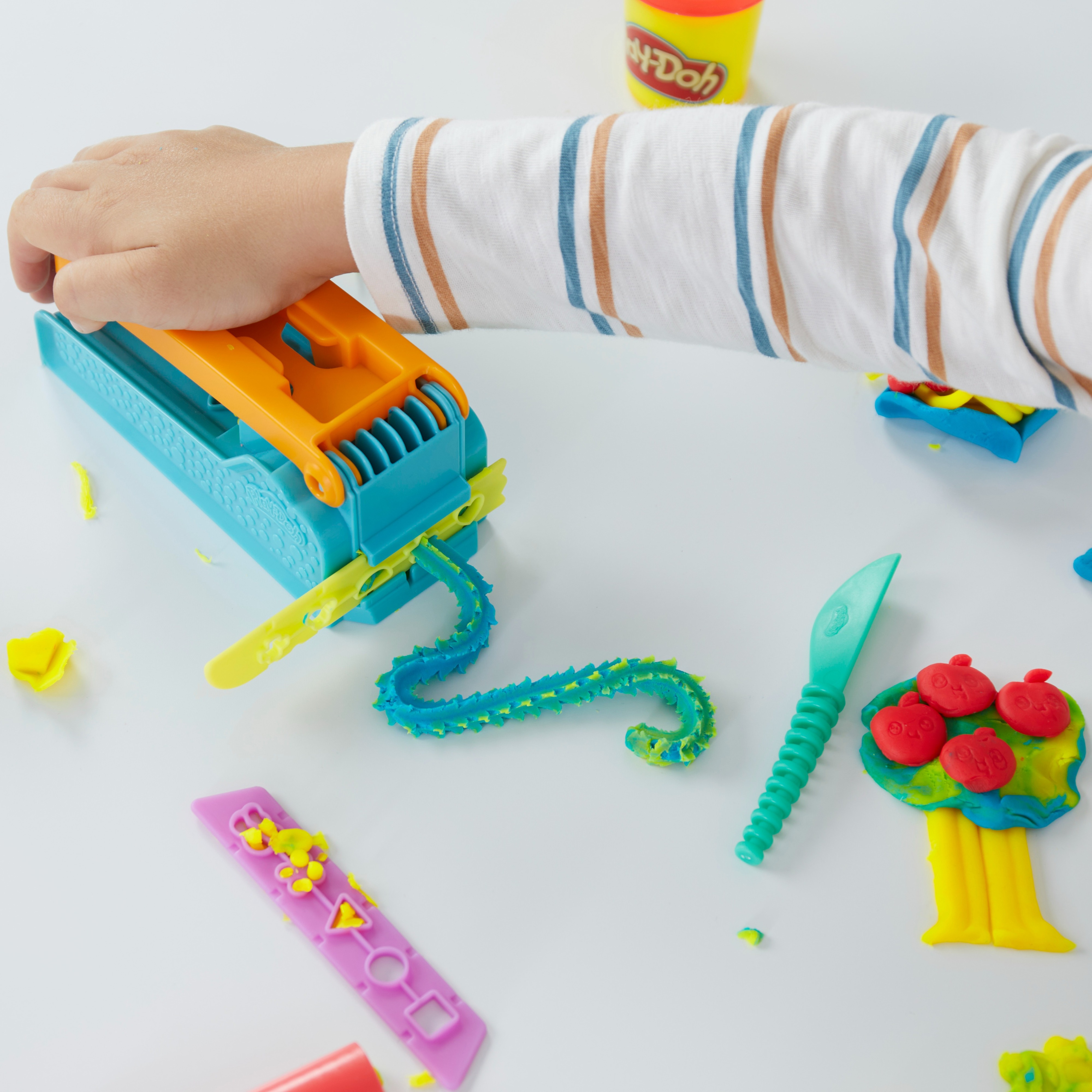 Набір для творчості Play-Doh з пластиліном 