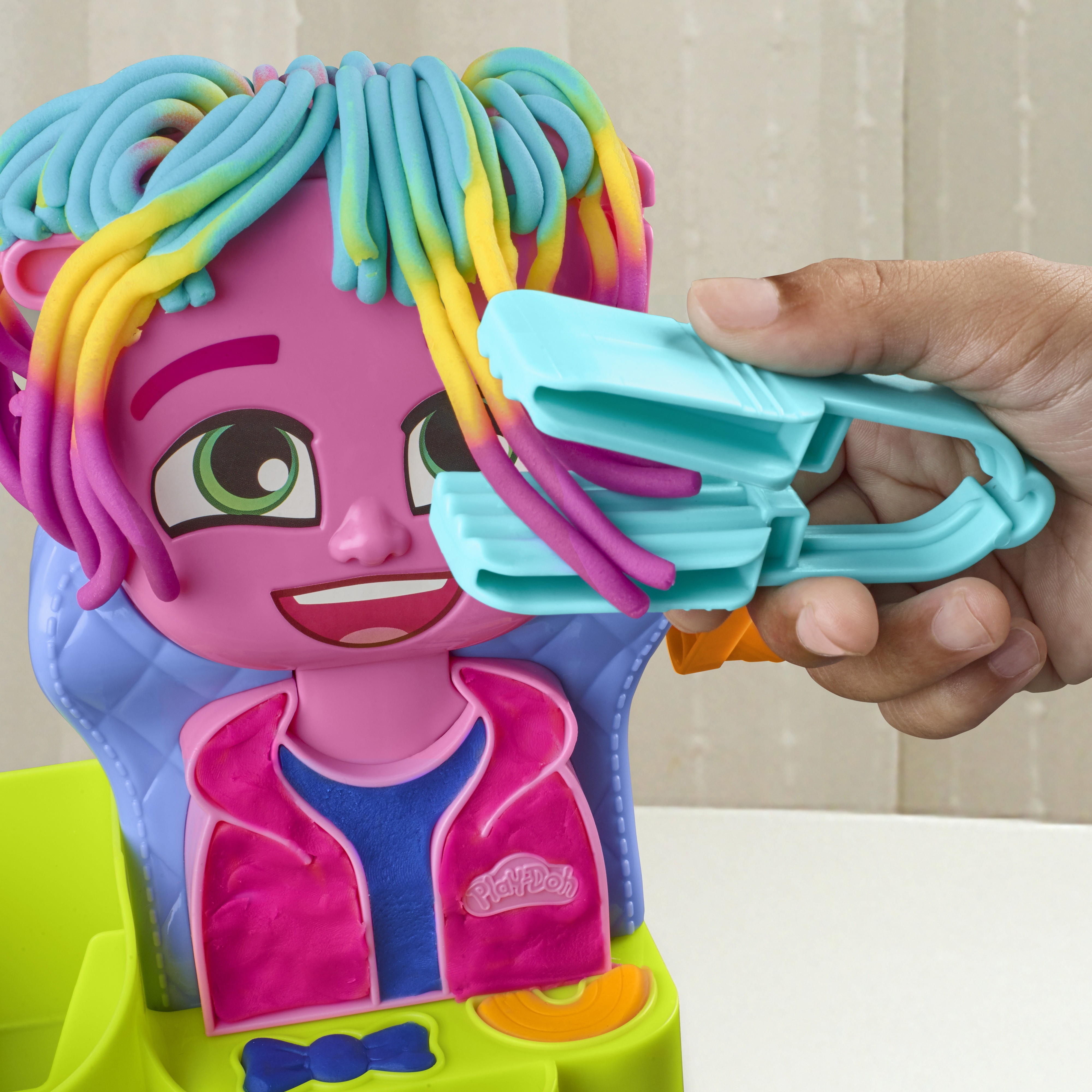 Набор для творчества Play-Doh с пластилином "Прически" (F8807) фото 