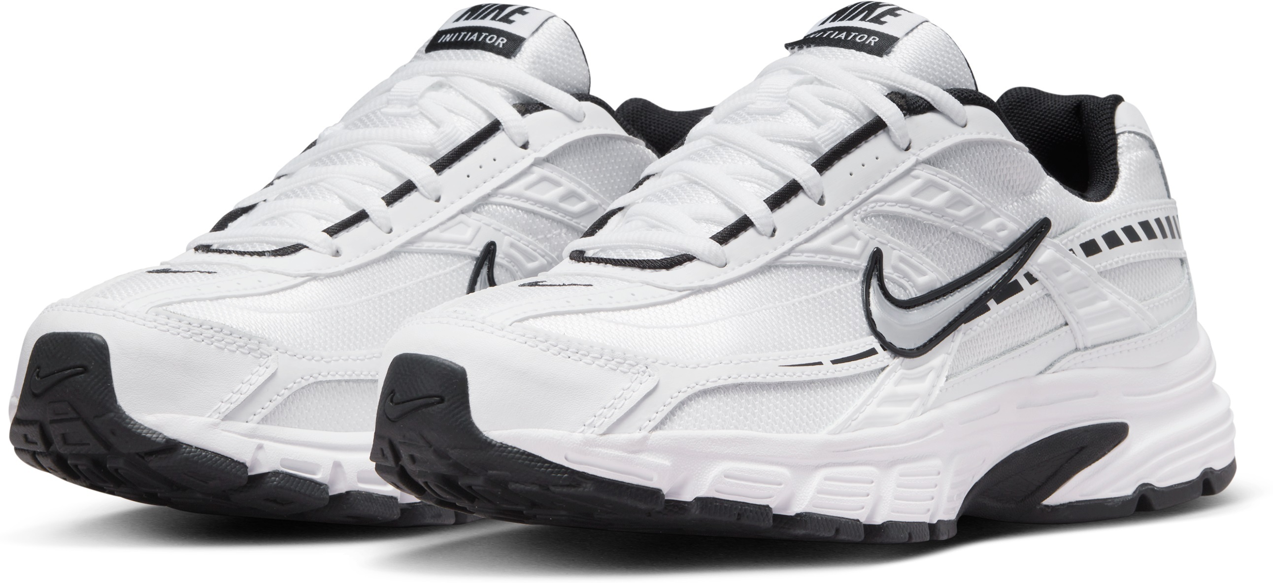 Кроссовки женские Nike Initiator FQ6873-101 38 (7 US) белые фото 4
