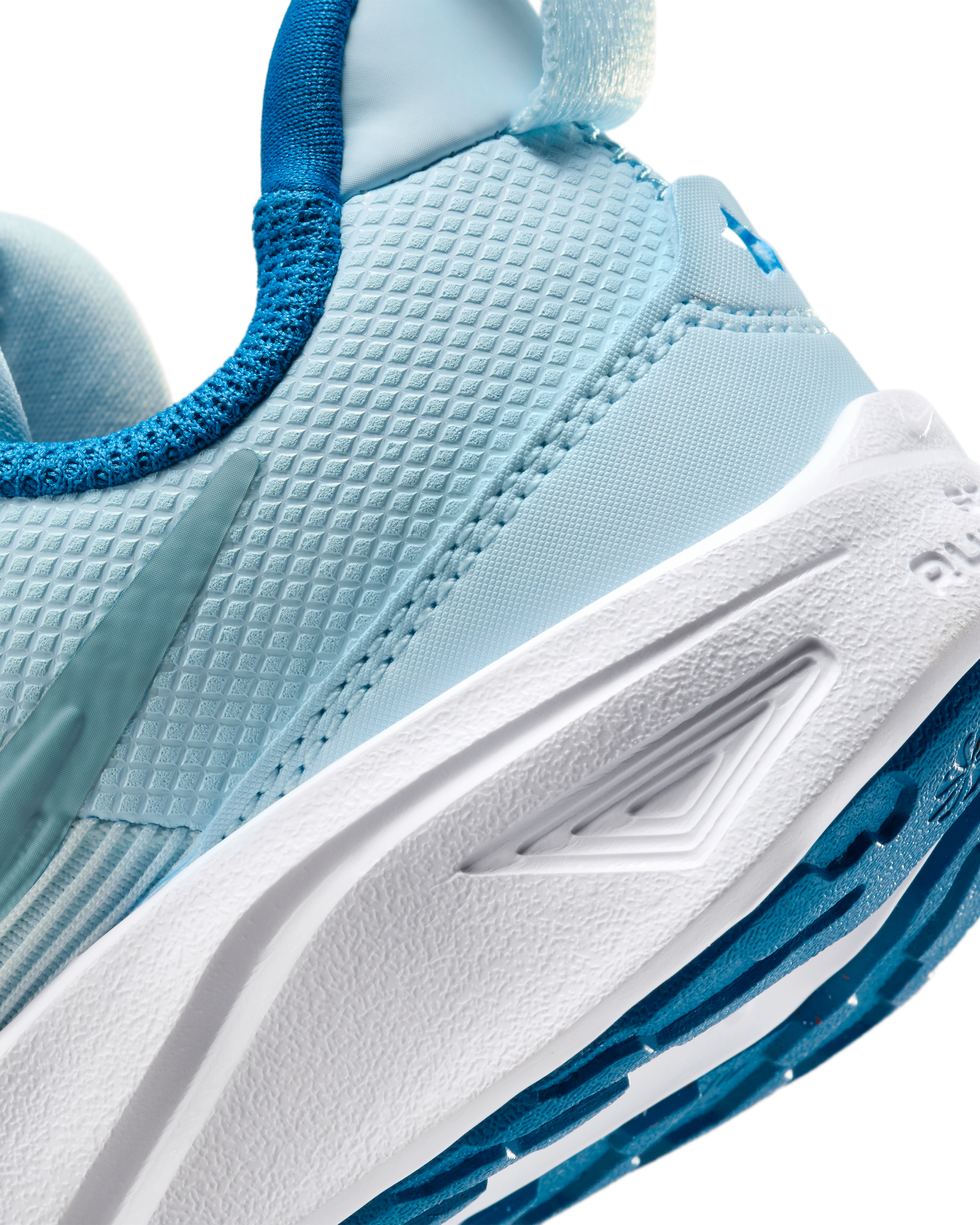 Кросівки дитячі Nike Star Runner 4 Nn (Ps) DX7614-404 31.5 (13.5C US) блакитніфото