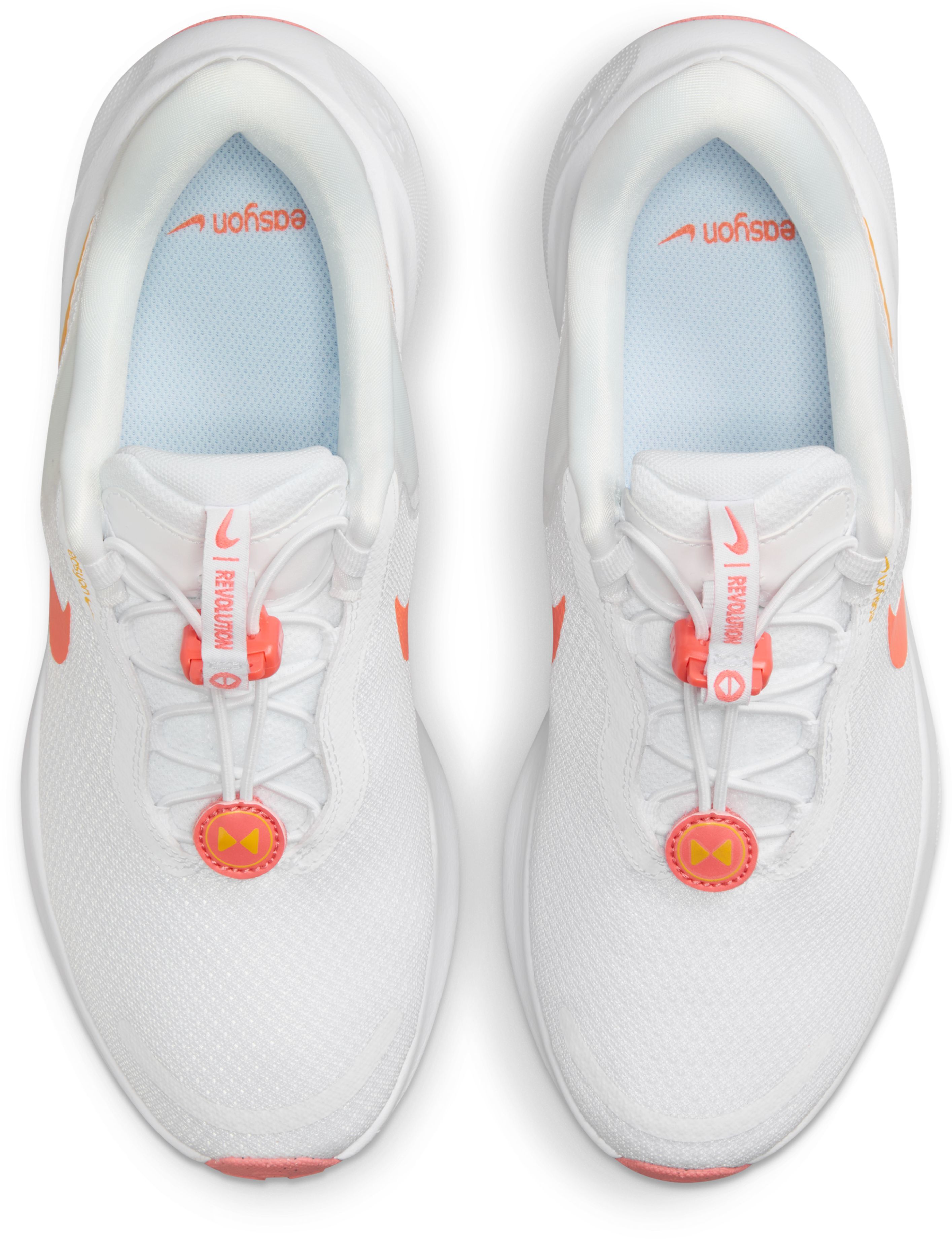Кроссовки женские Nike W Revolution 7 Easyon FN7999-100 40 (8.5 US) белые фото 4