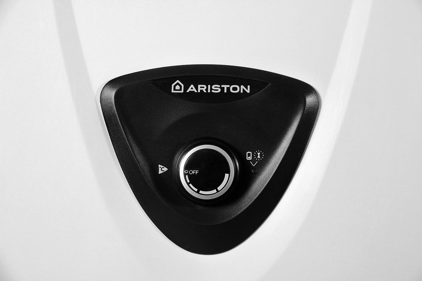Газовий колонка Ariston FAST EVO ONT B 11 NG UA (4332003)фото