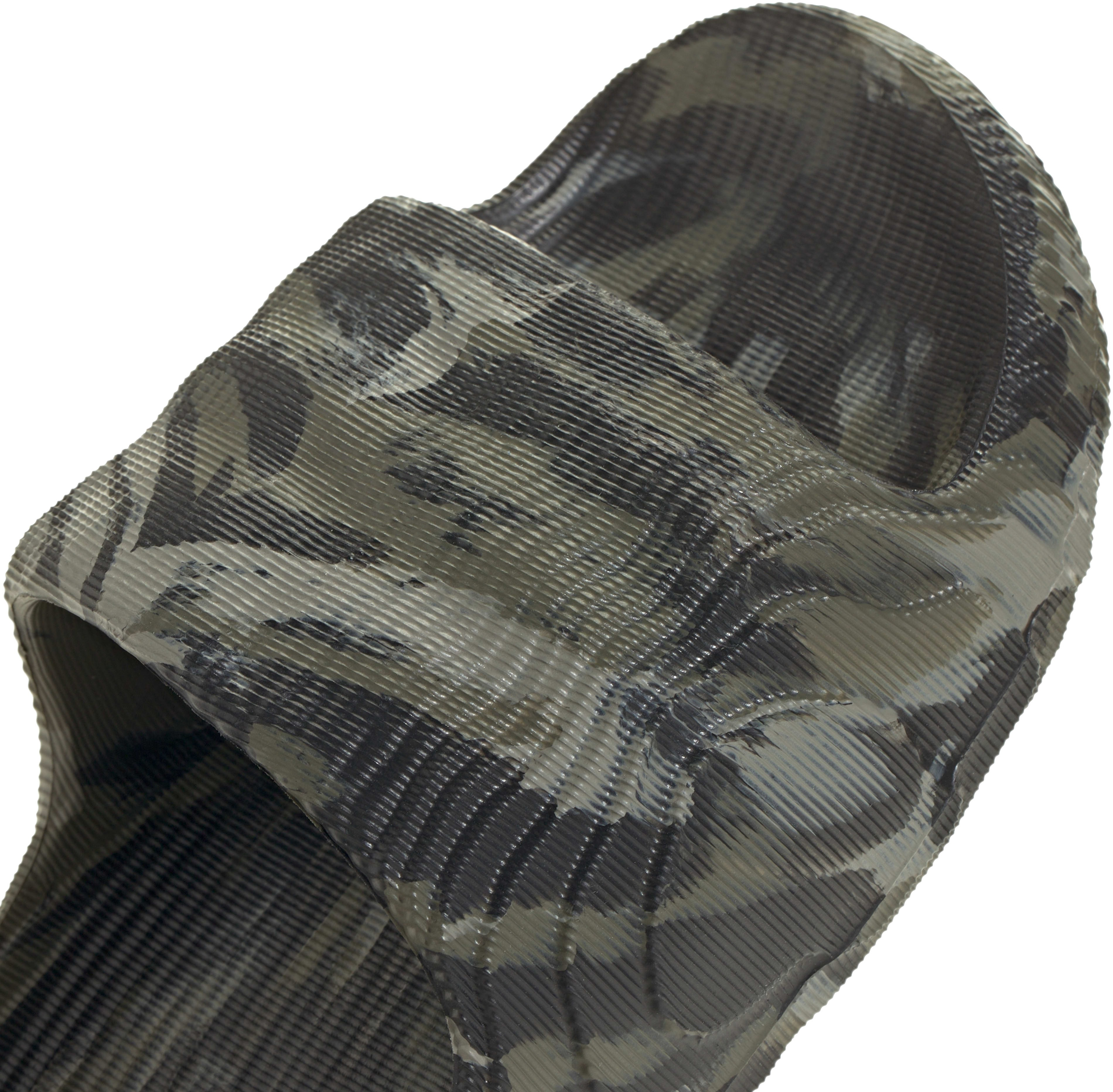 Шлепанцы женские Adidas Adilette 22 W JH9697 36 2/3 (4 UK) черные фото 7