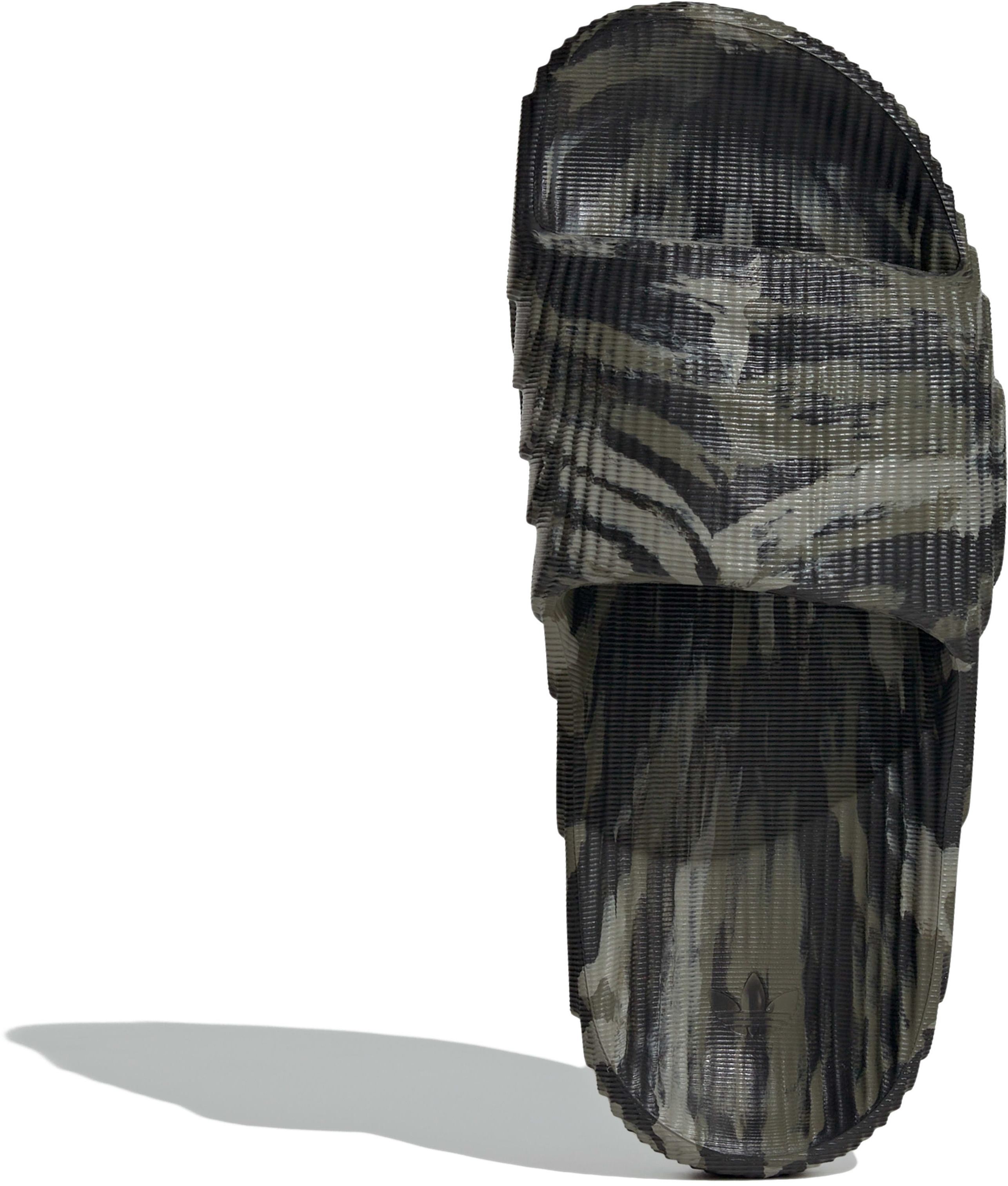 Шлепанцы женские Adidas Adilette 22 W JH9697 36 2/3 (4 UK) черные фото 5