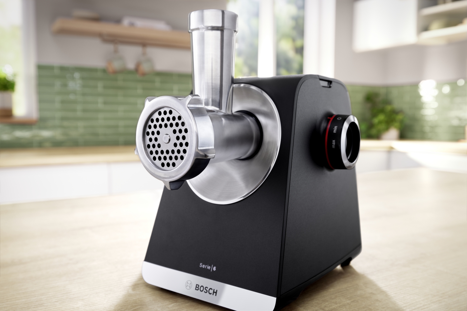 Мясорубка Bosch MFWS650B фото