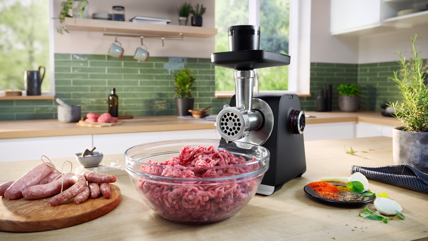 Мясорубка Bosch MFWS650B фото