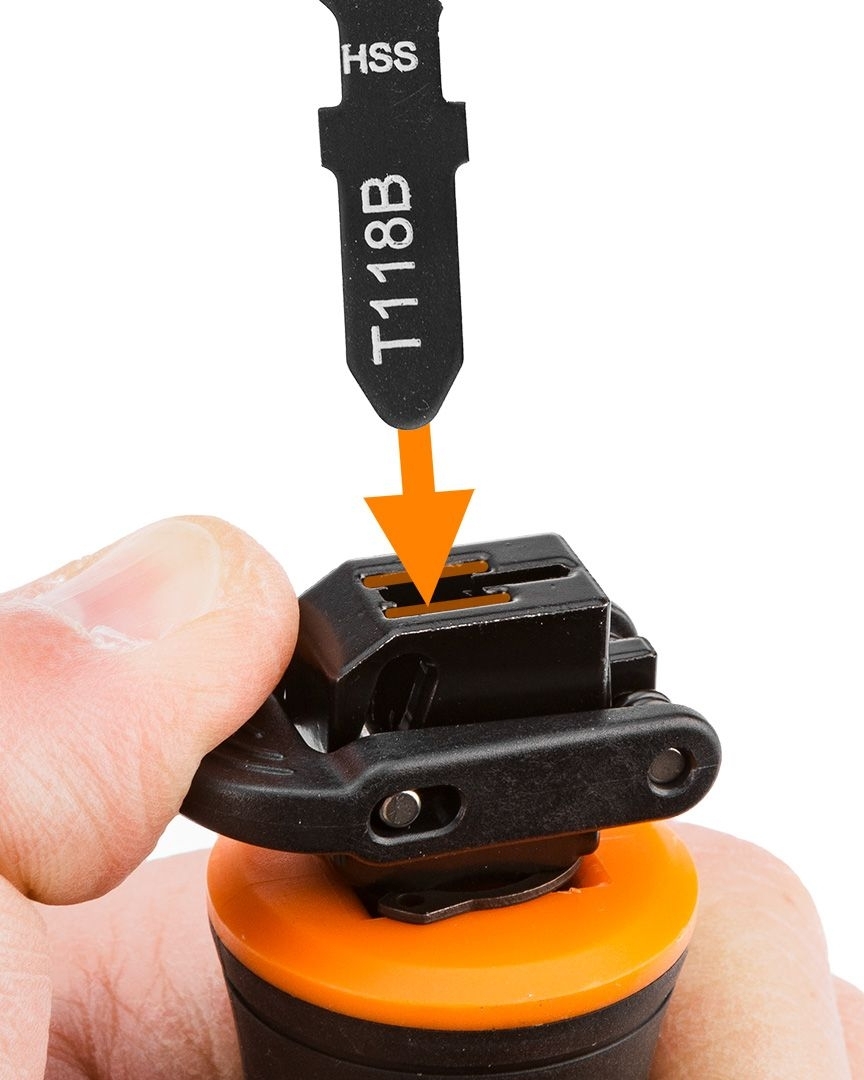 Держатель пильного полотна NEO Tools, универсальный, набор 4+1 (44-650) фото 